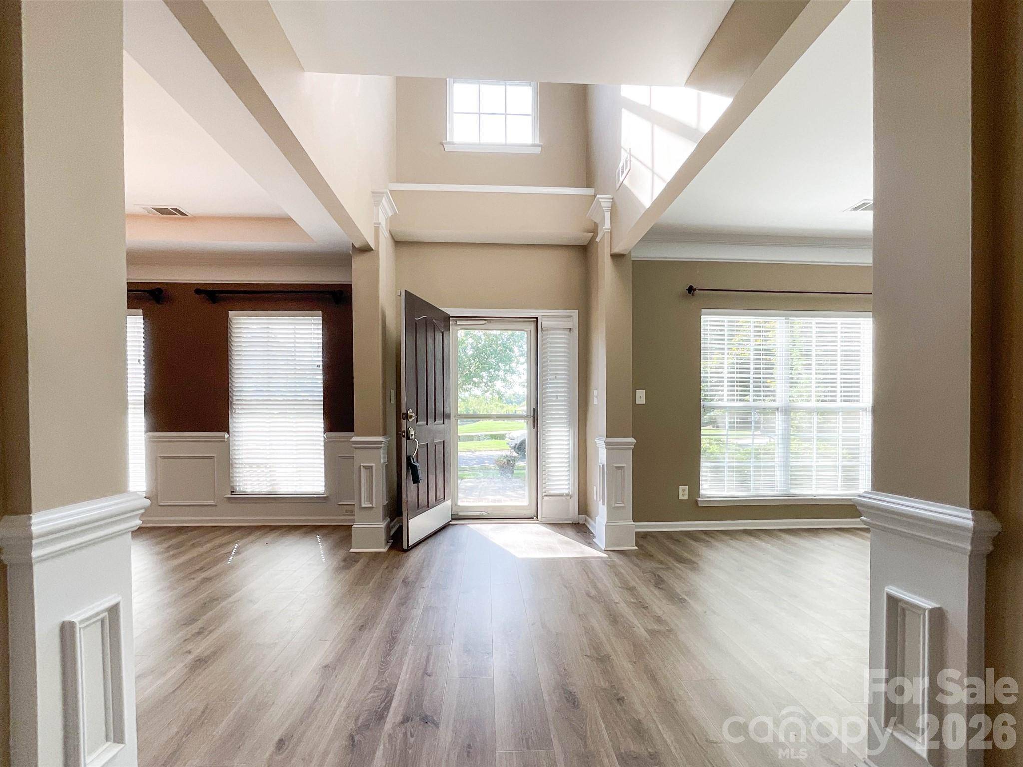 1112 Tranquil Falls LN, Matthews, NC 28104