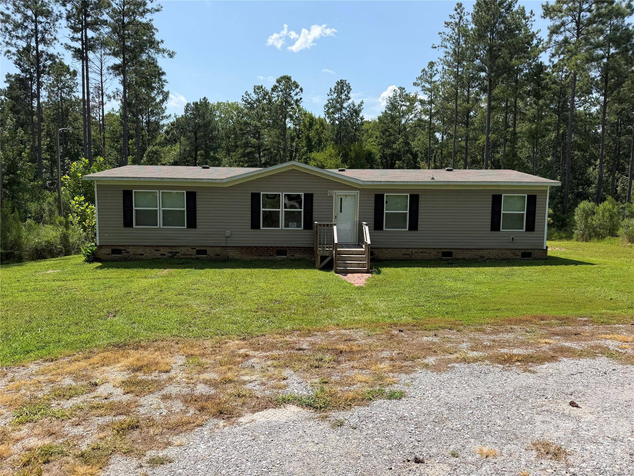 212 Mosley RD, Blacksburg, SC 29702