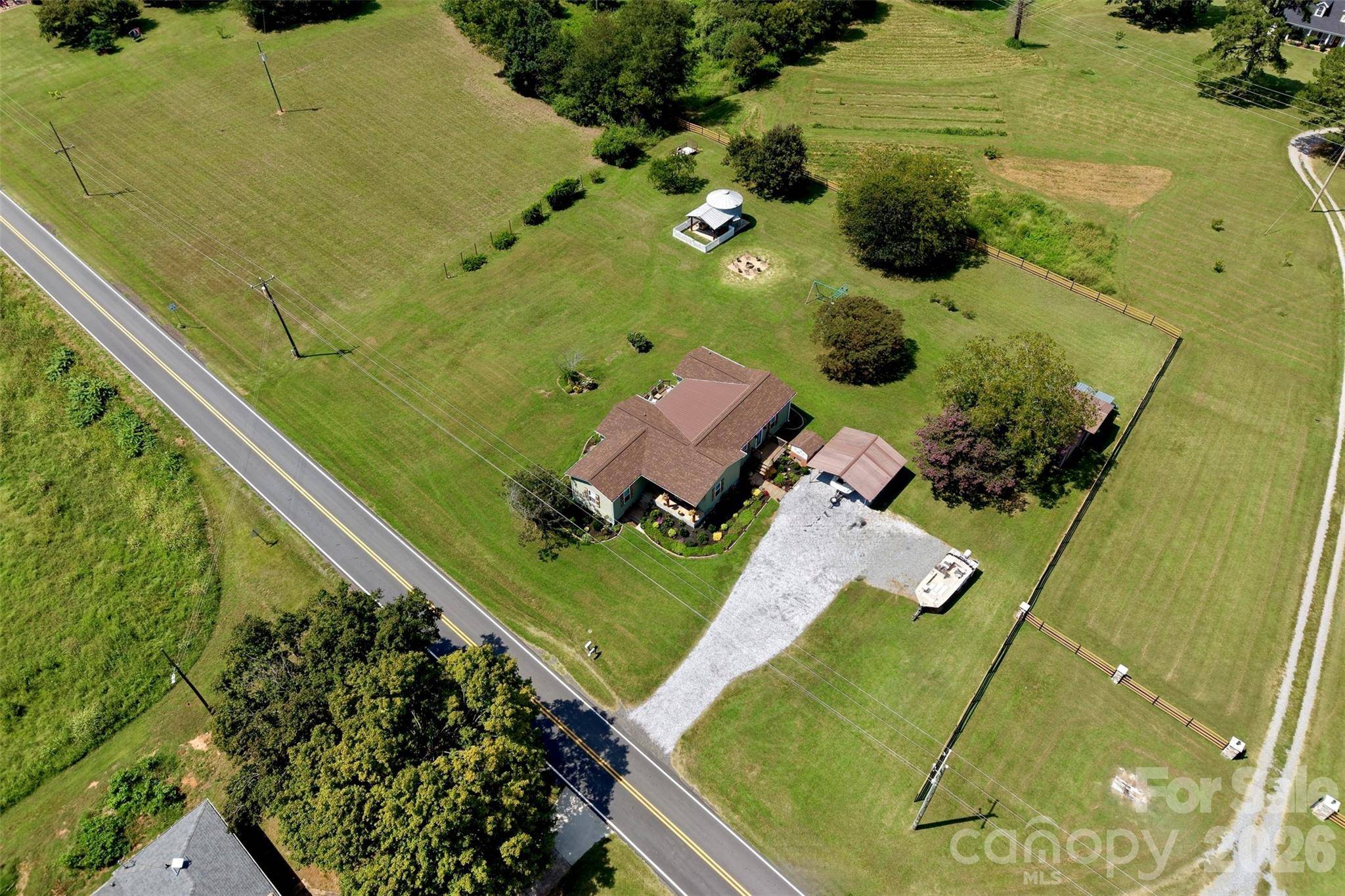 5712 Hoover Elmore RD, Vale, NC 28168