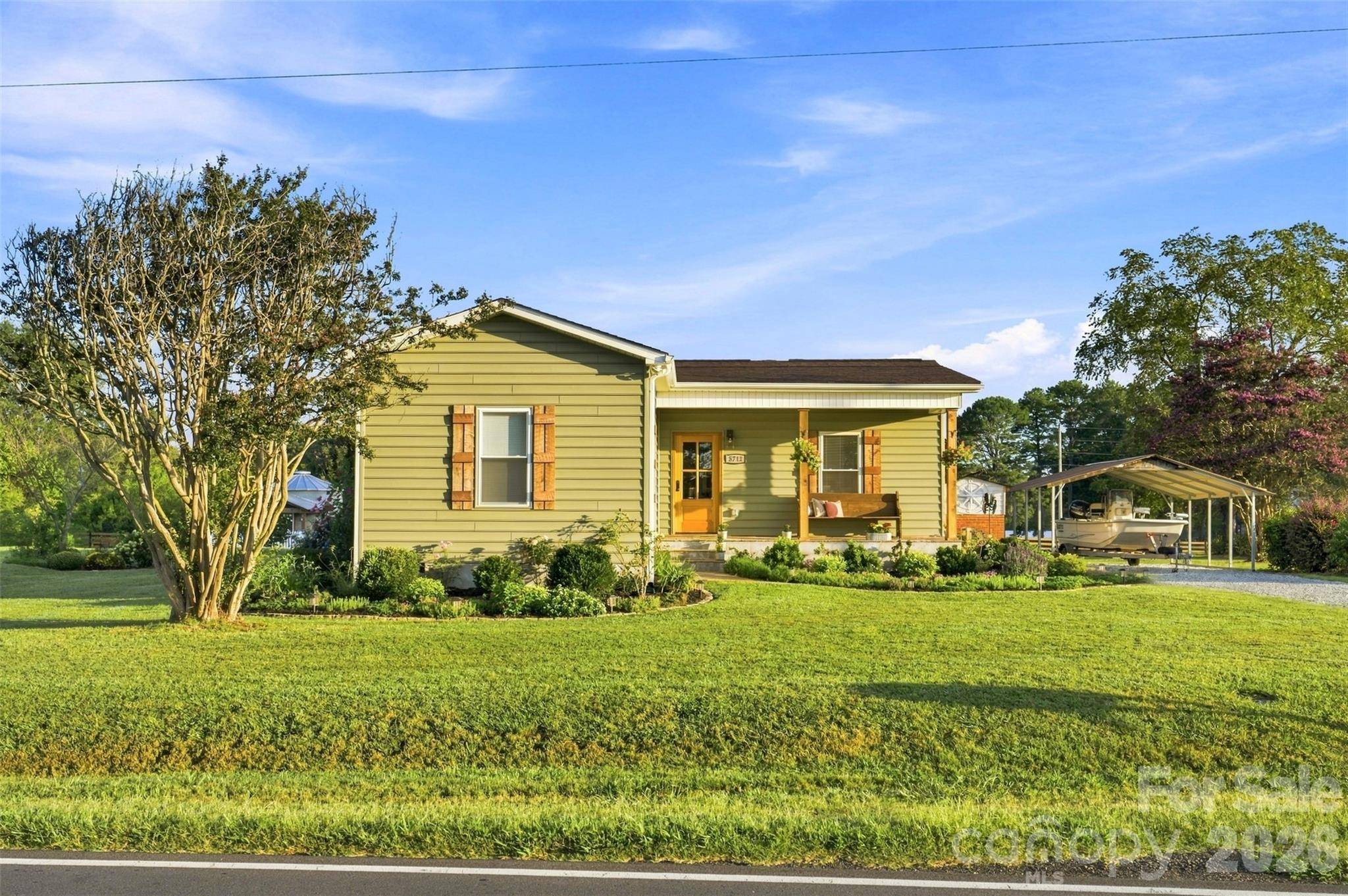 5712 Hoover Elmore RD, Vale, NC 28168