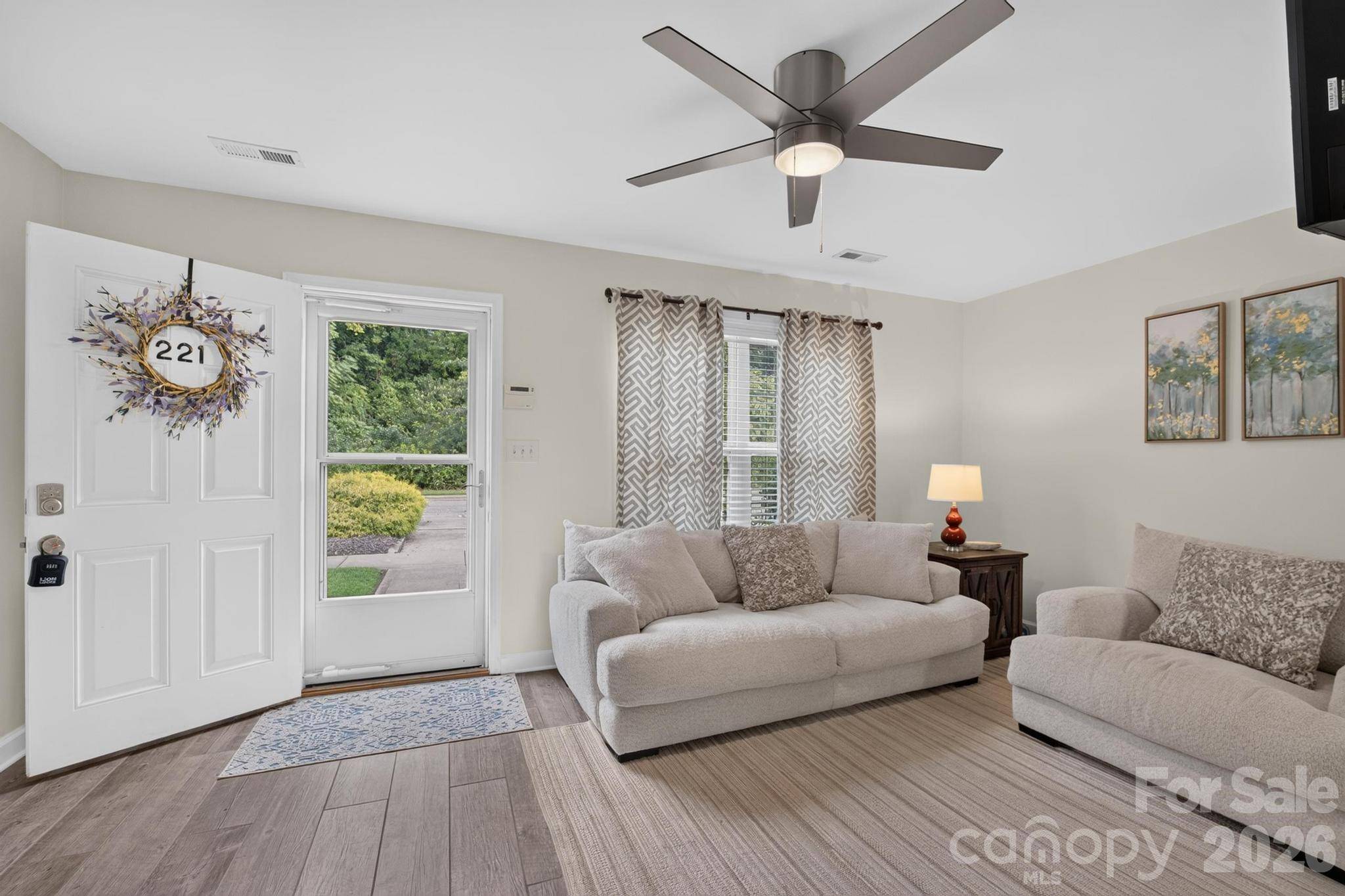 221 Linkside CT SE #5, Lenoir, NC 28645