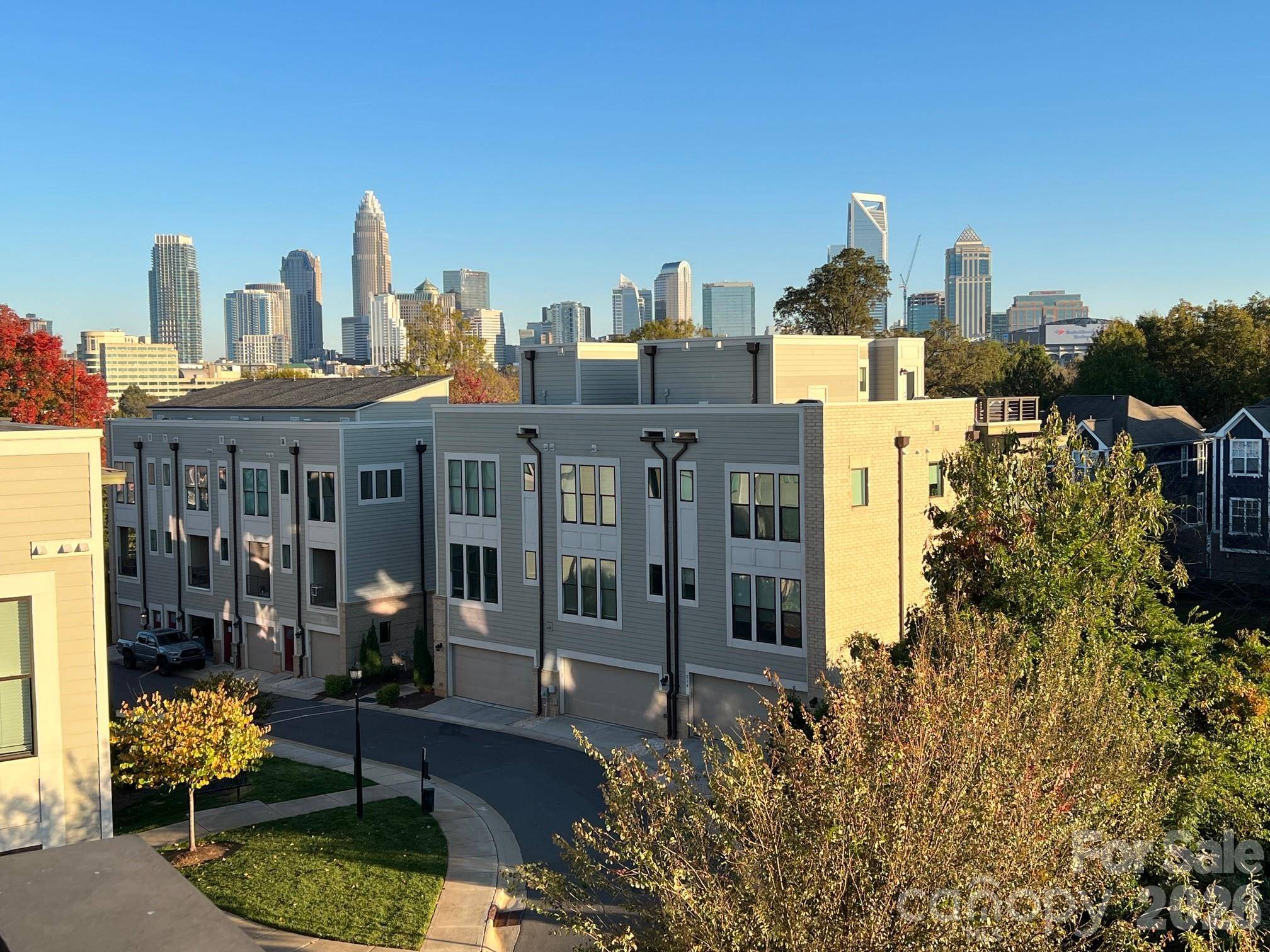 223 Uptown West DR, Charlotte, NC 28208