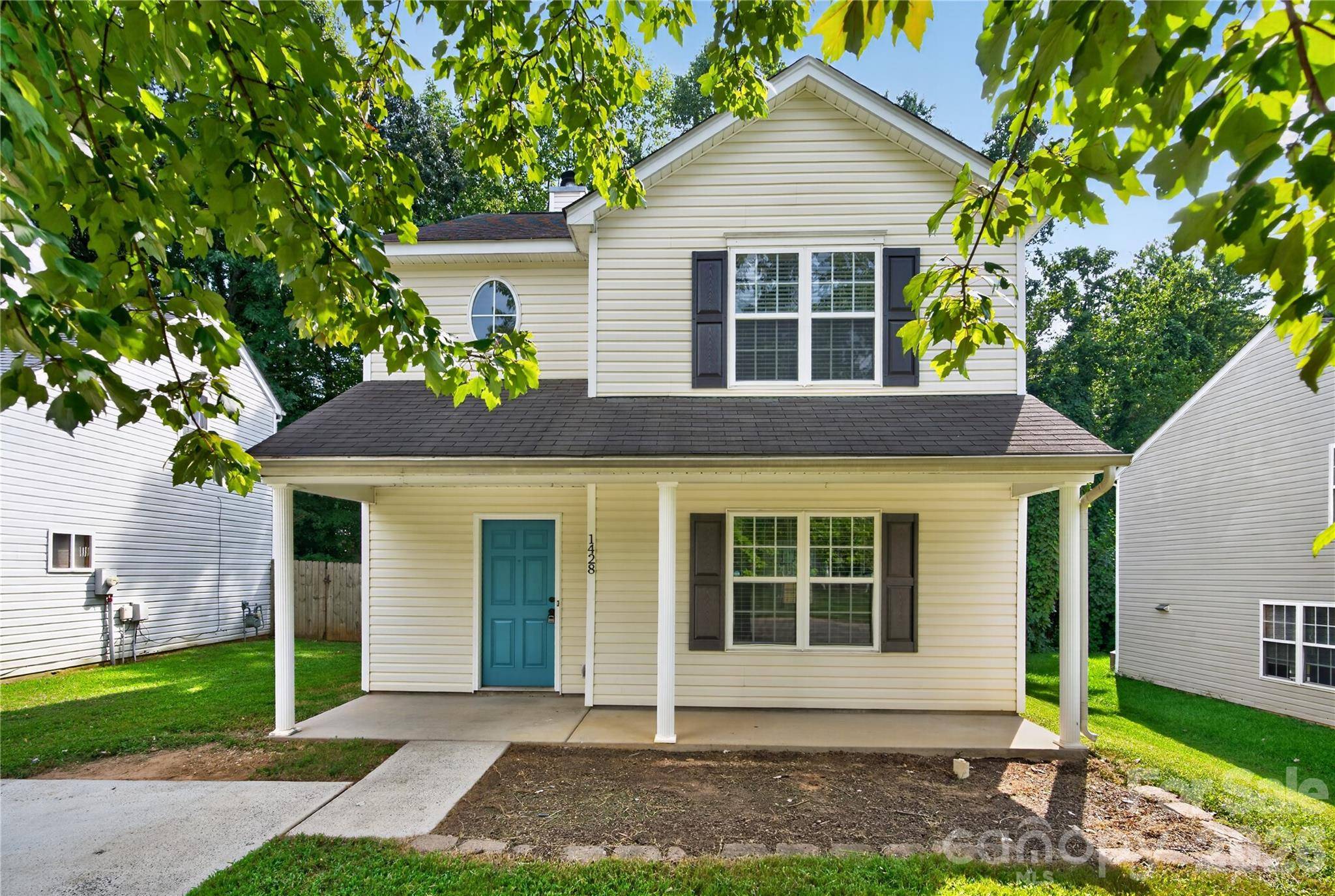 1428 Griers Grove RD, Charlotte, NC 28216