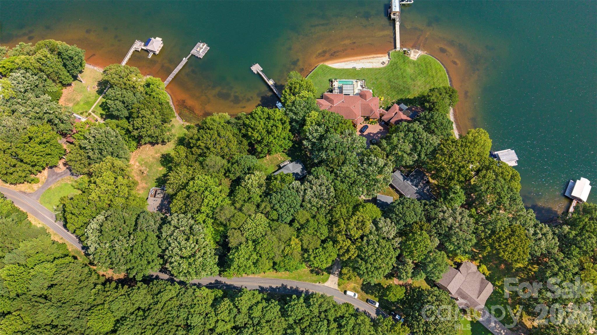 4912 Lynwood RD, Sherrills Ford, NC 28673