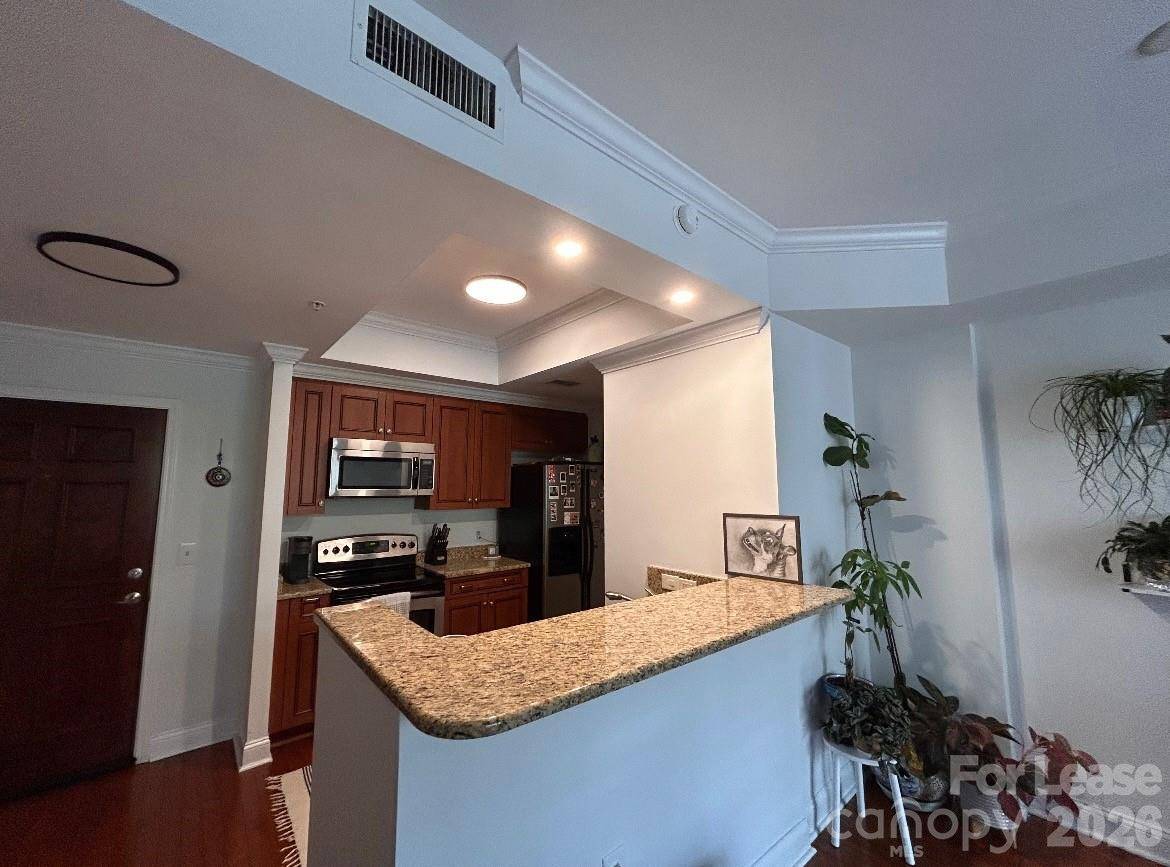 300 W 5th ST #250, Charlotte, NC 28202