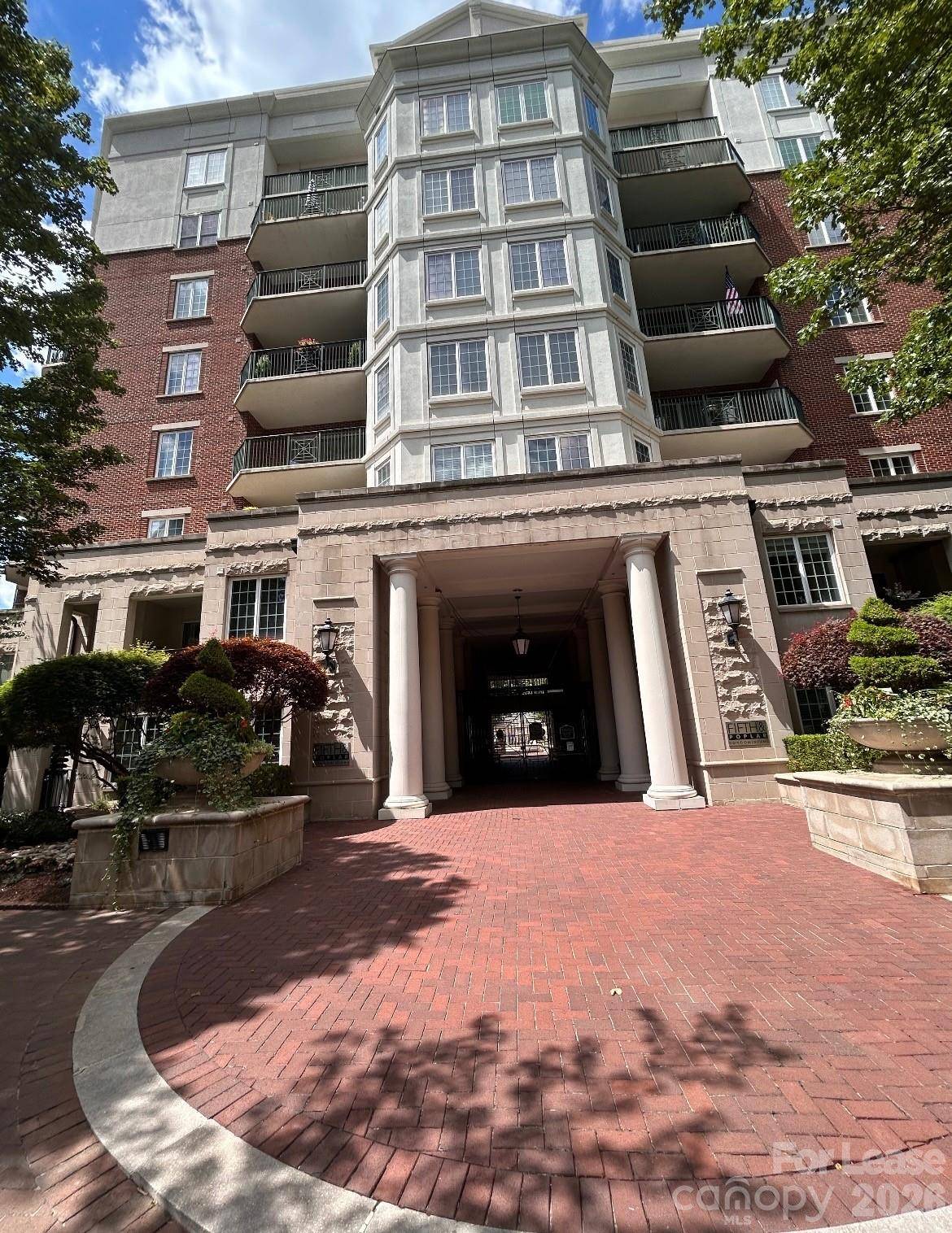 300 W 5th ST #250, Charlotte, NC 28202