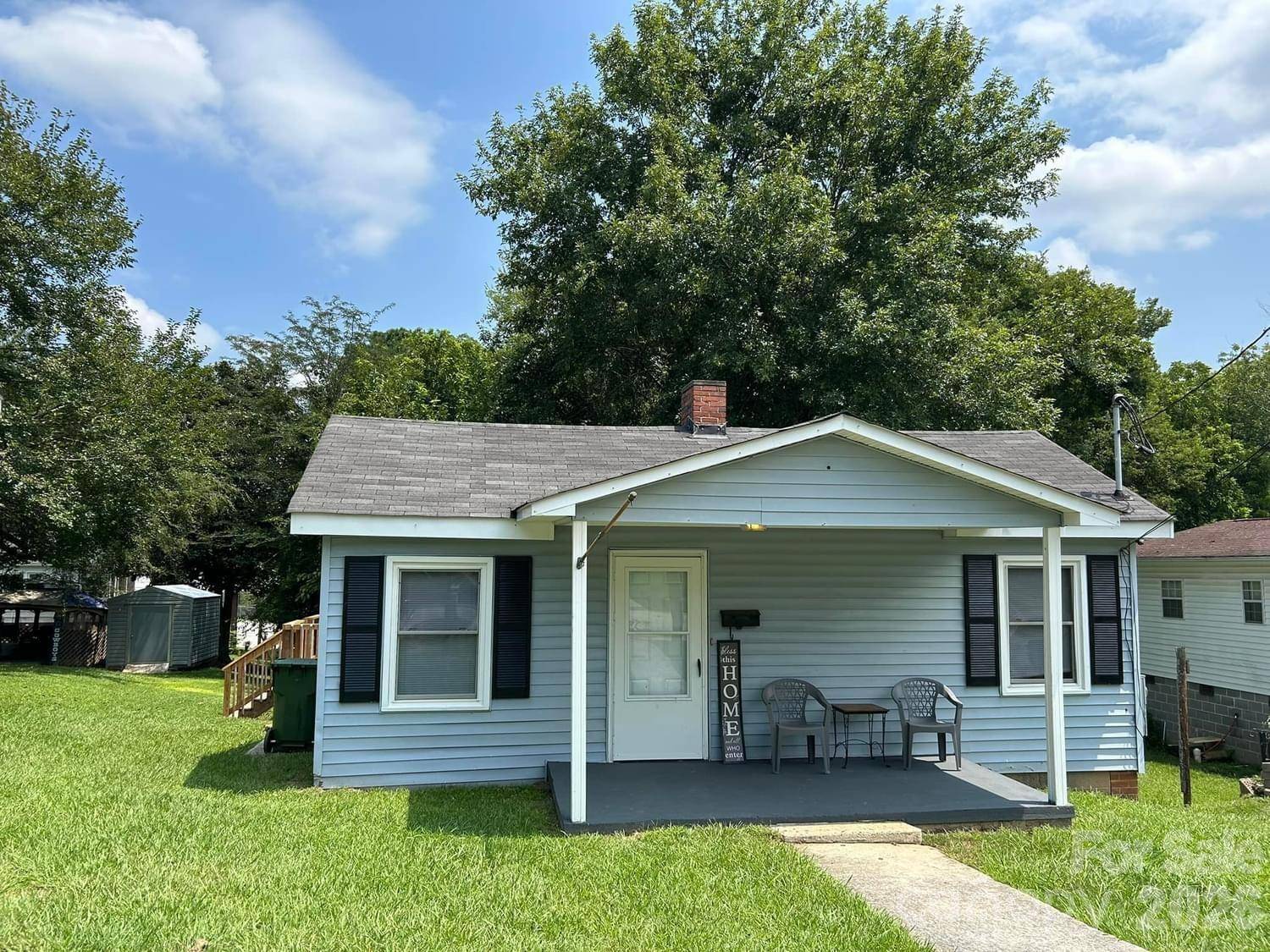 404 Clinton AVE, Lancaster, SC 29720