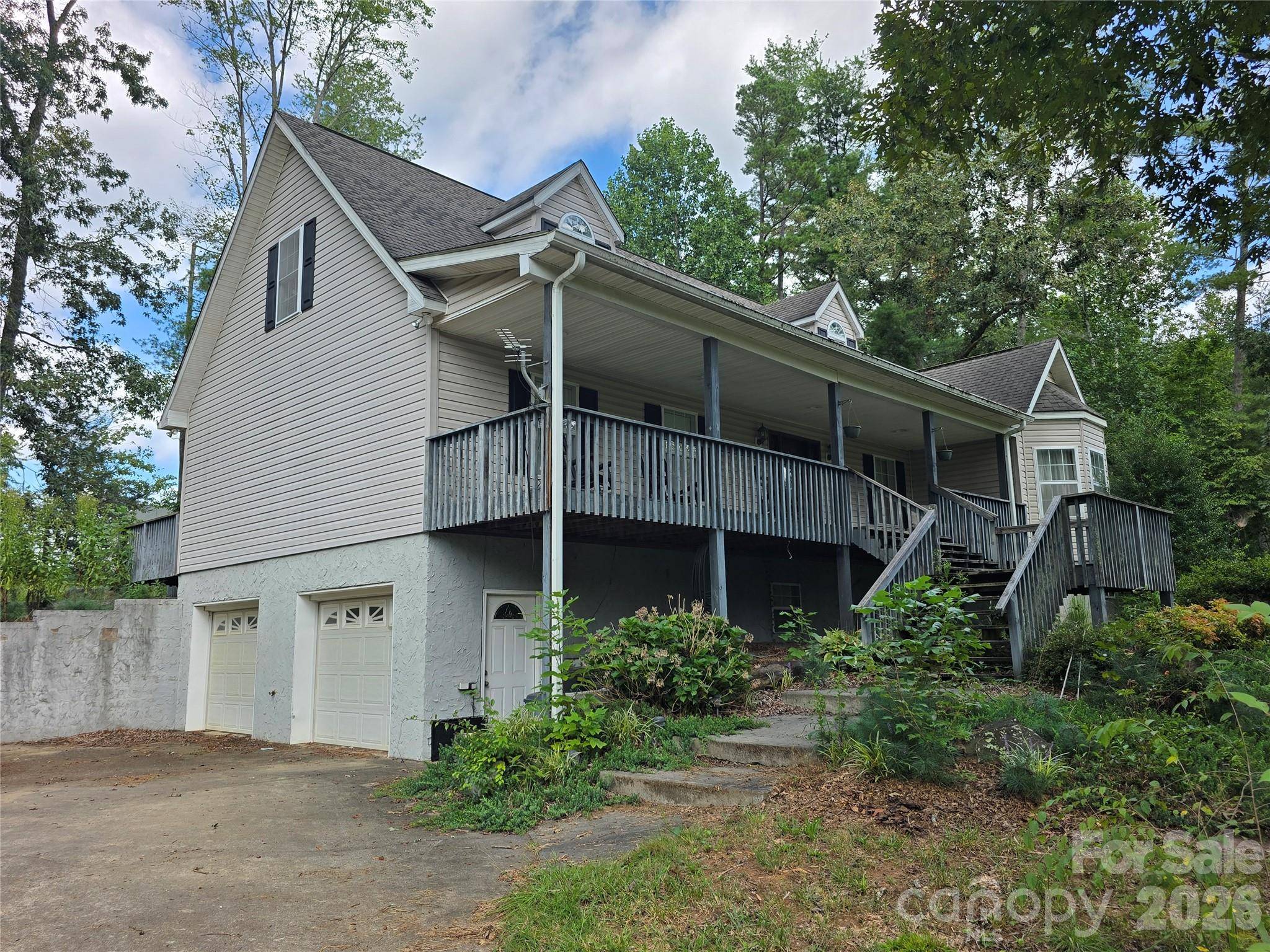 128 Lower Christ School RD, Fletcher, NC 28732