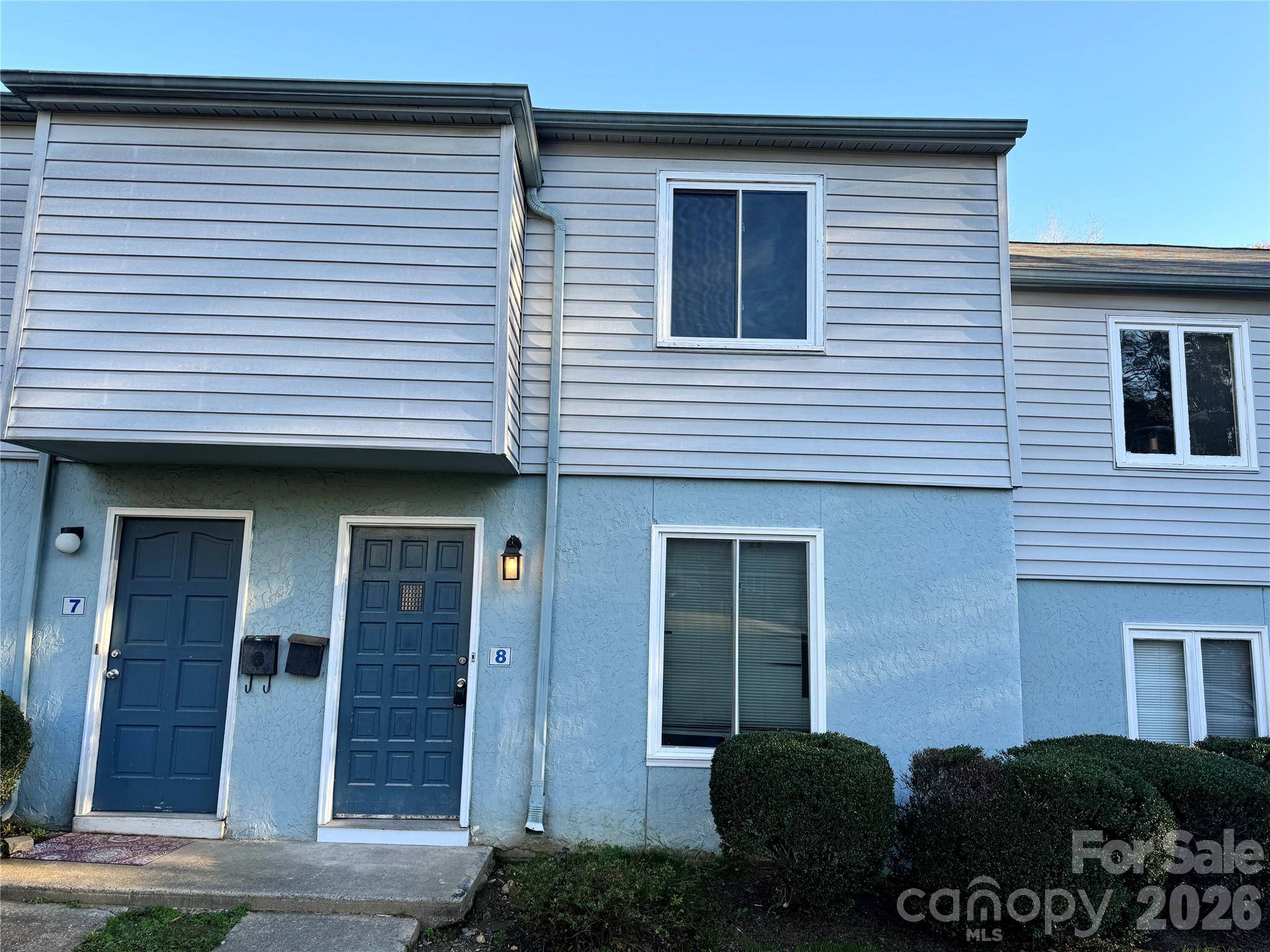 1906 Mereview CT #8, Charlotte, NC 28210