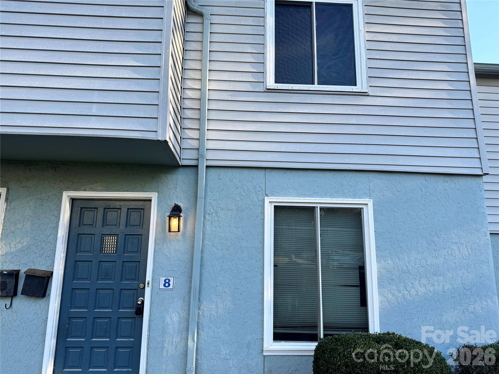 1906 Mereview CT #8, Charlotte, NC 28210