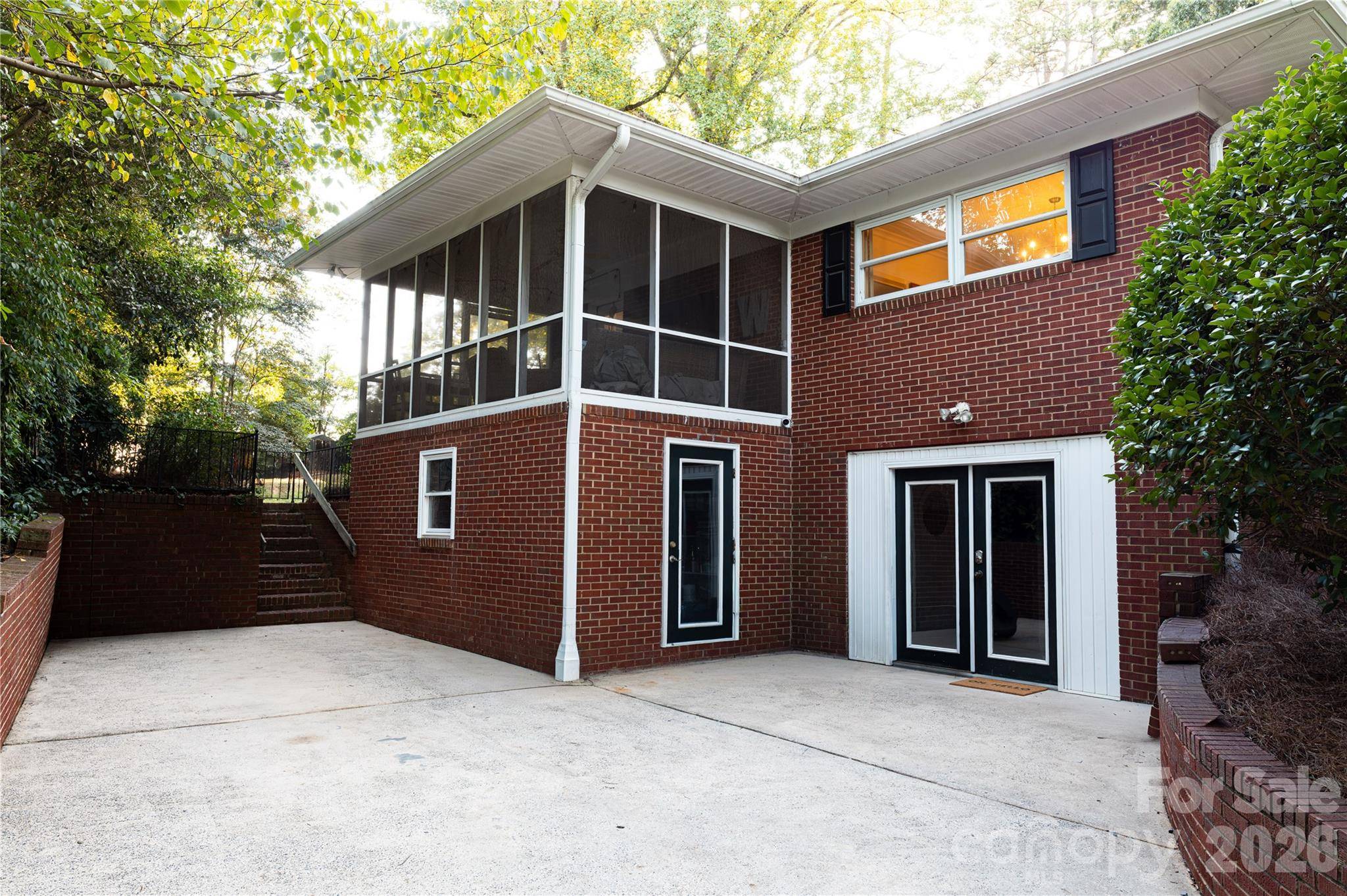 4764 Stafford CIR, Charlotte, NC 28211