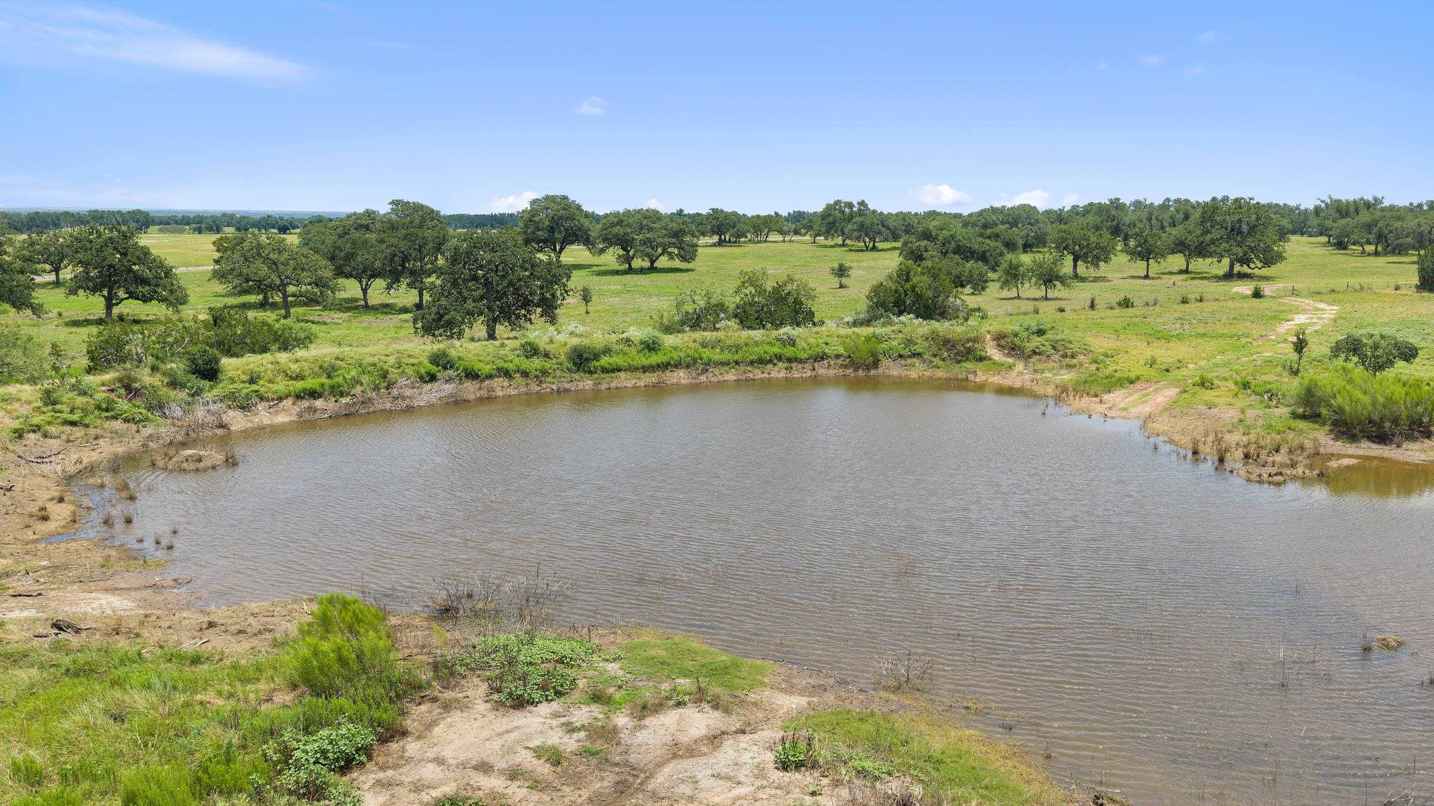 365 Gipson Rd, Johnson City, TX 78636