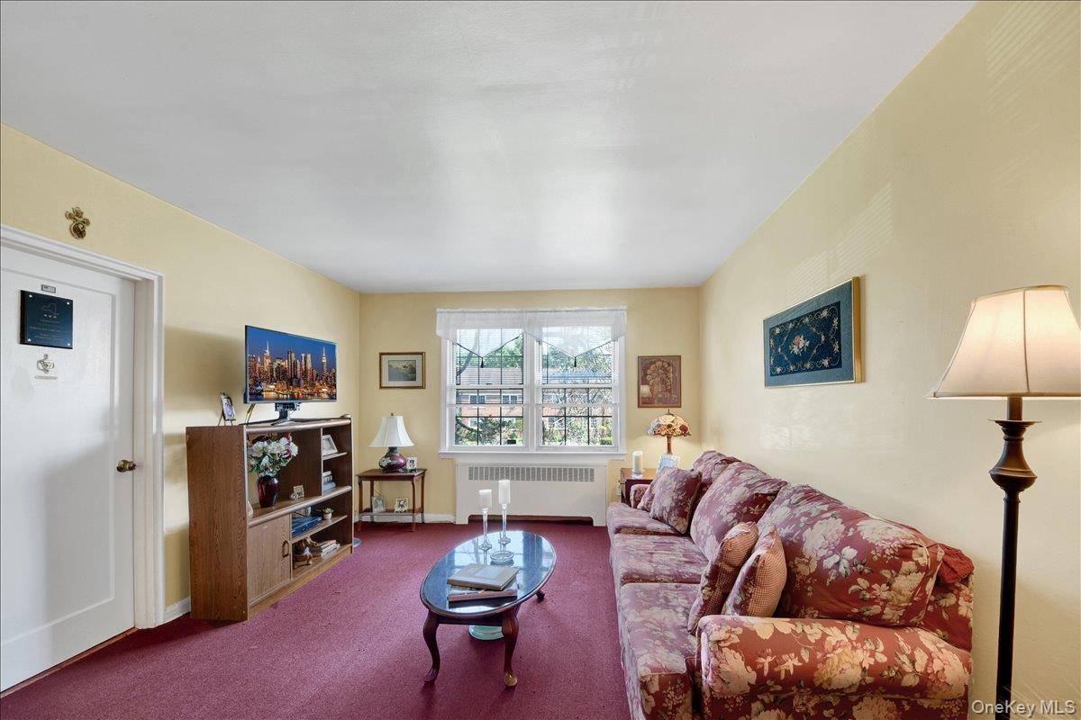 111 N Broadway #C-4, White Plains, NY 10603