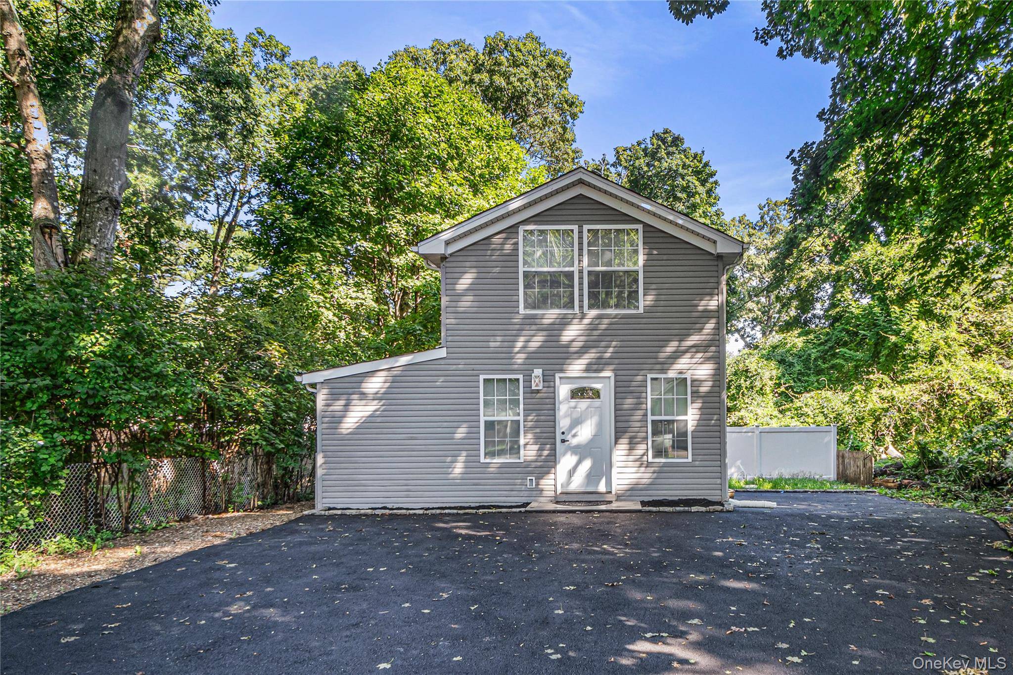 155 Moriches AVE, Mastic, NY 11950