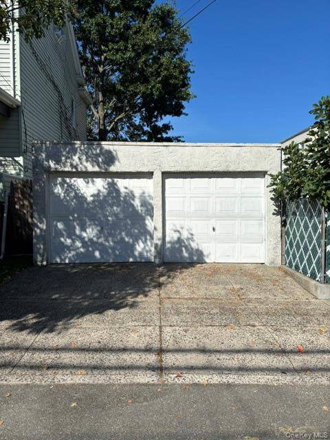 12520 22nd AVE, College Point, NY 11356