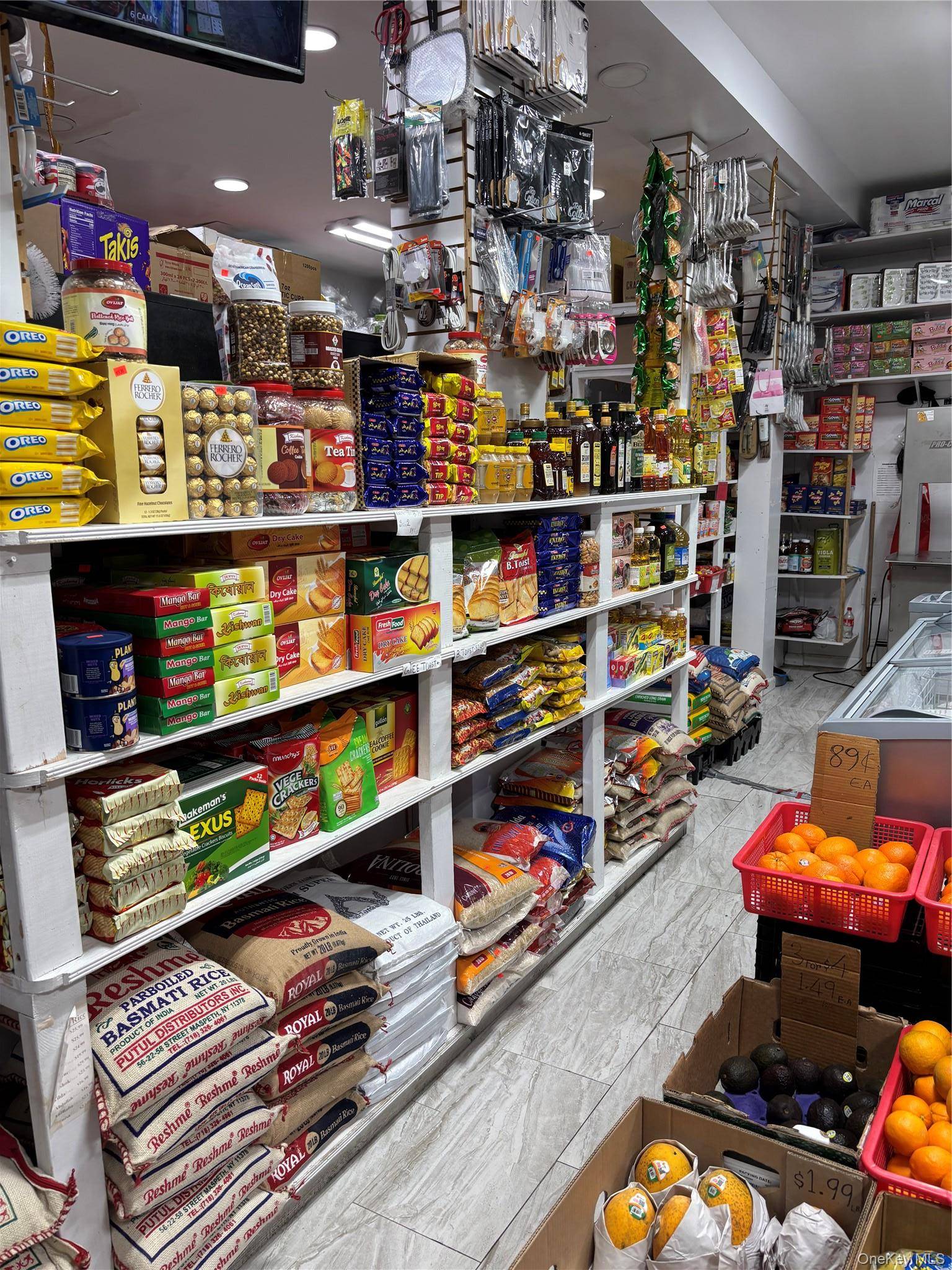 1430 zarega ave, Bronx, NY 10462