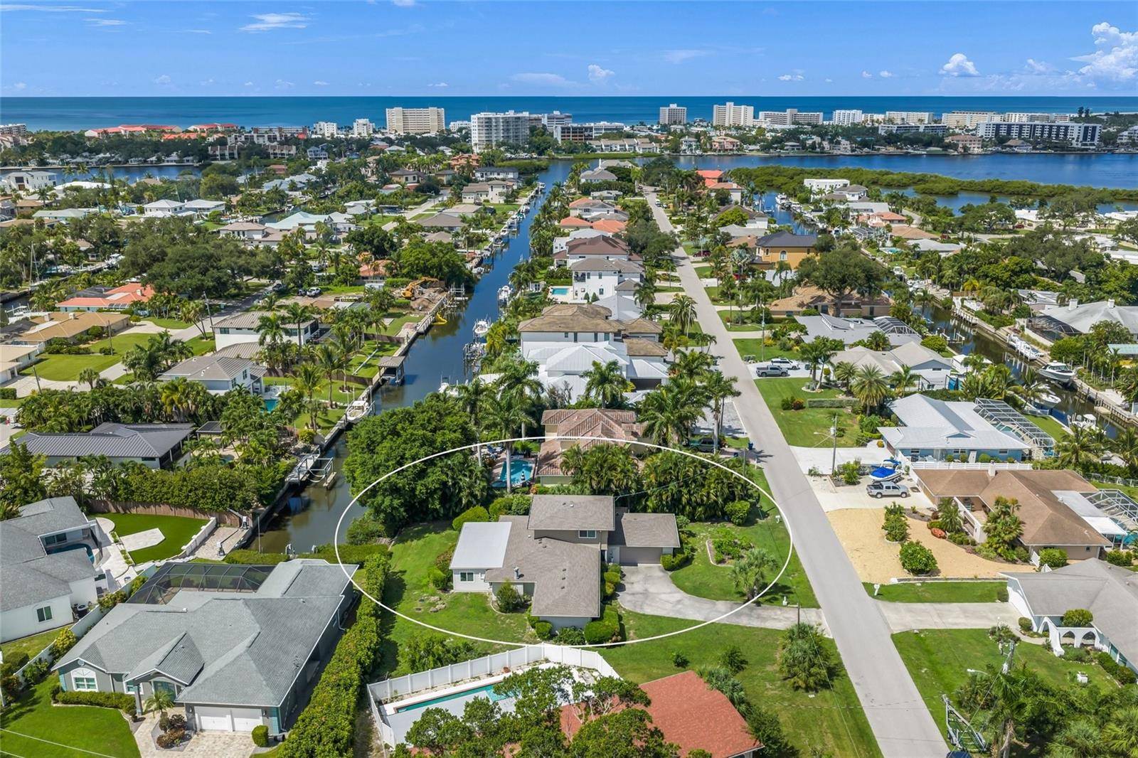 1820 STANFORD LN, Sarasota, FL 34231