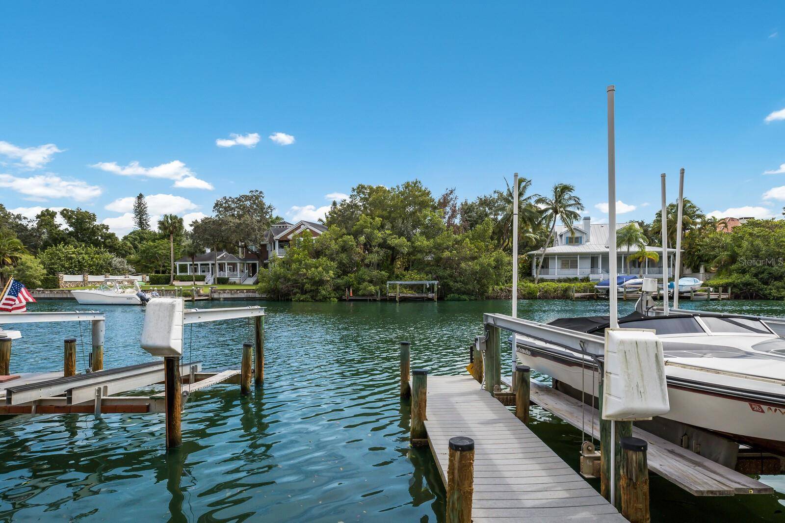 870 HUDSON AVE #870, Sarasota, FL 34236