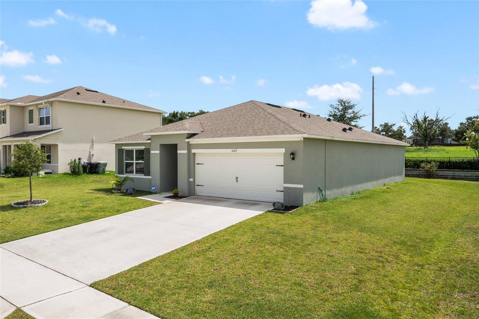 3669 RORY OAK CIR, Apopka, FL 32703