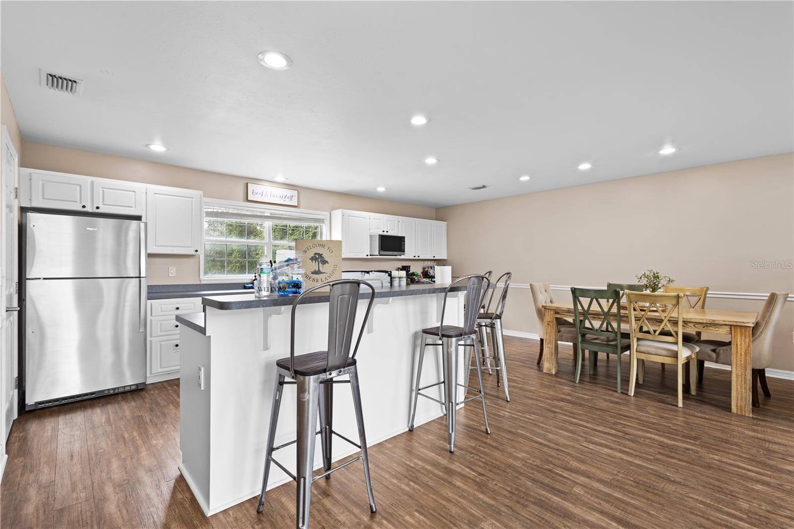 190 SE RIVERSIDE WEST DR, Branford, FL 32008