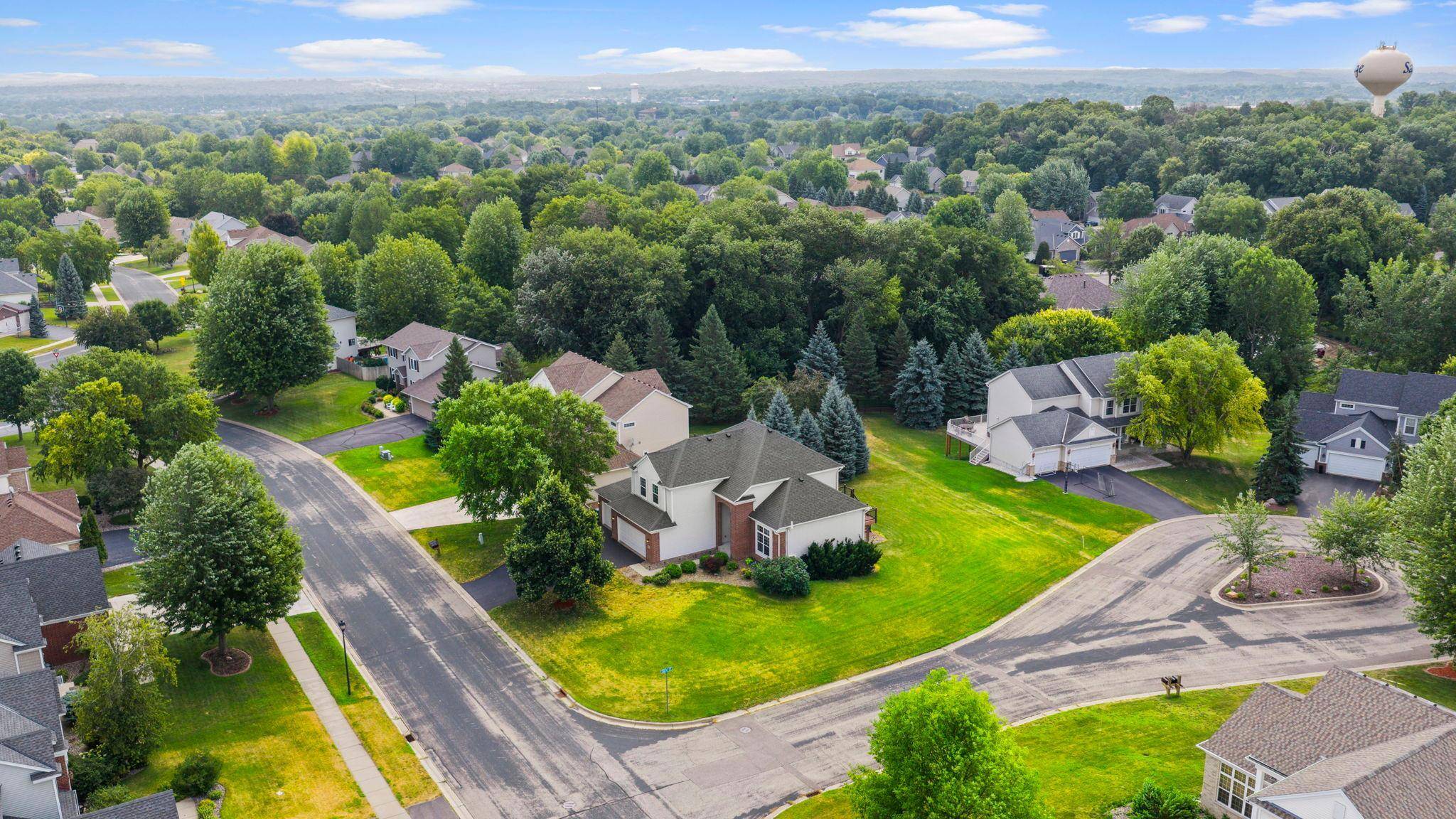 9207 W 136th ST, Savage, MN 55378