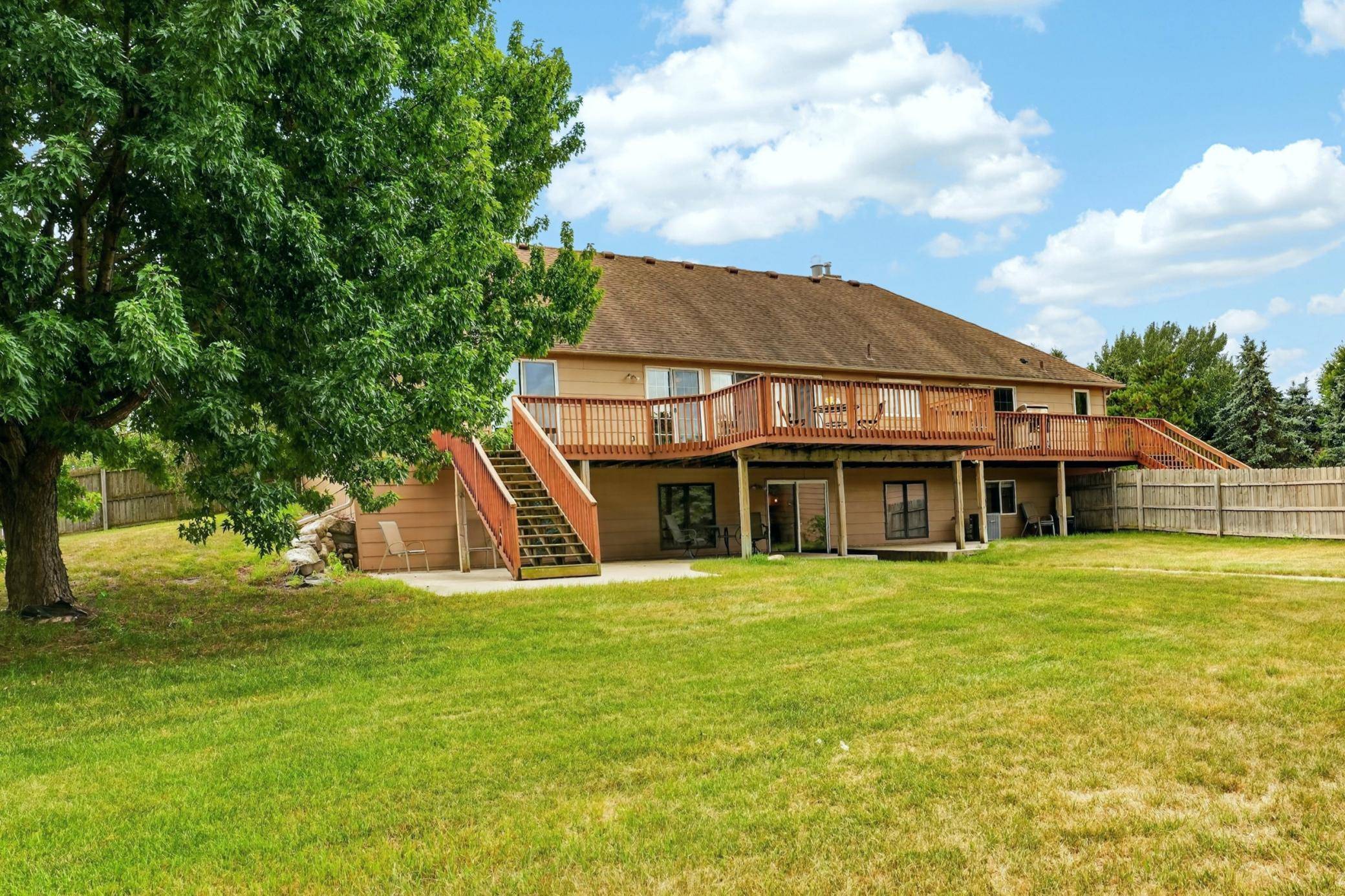 3065 225th ST W, Farmington, MN 55024