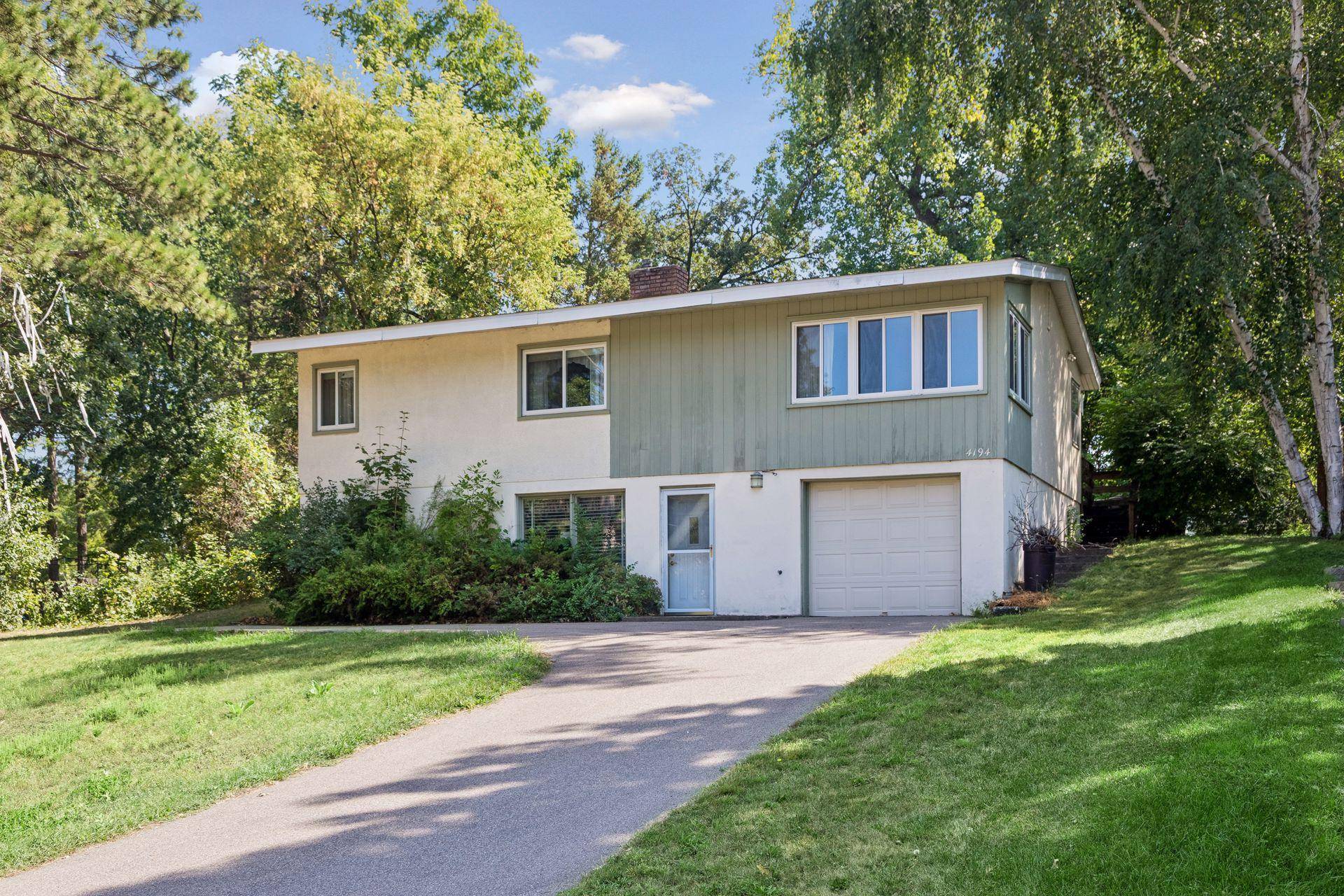 4194 Bellaire AVE, White Bear Twp, MN 55110