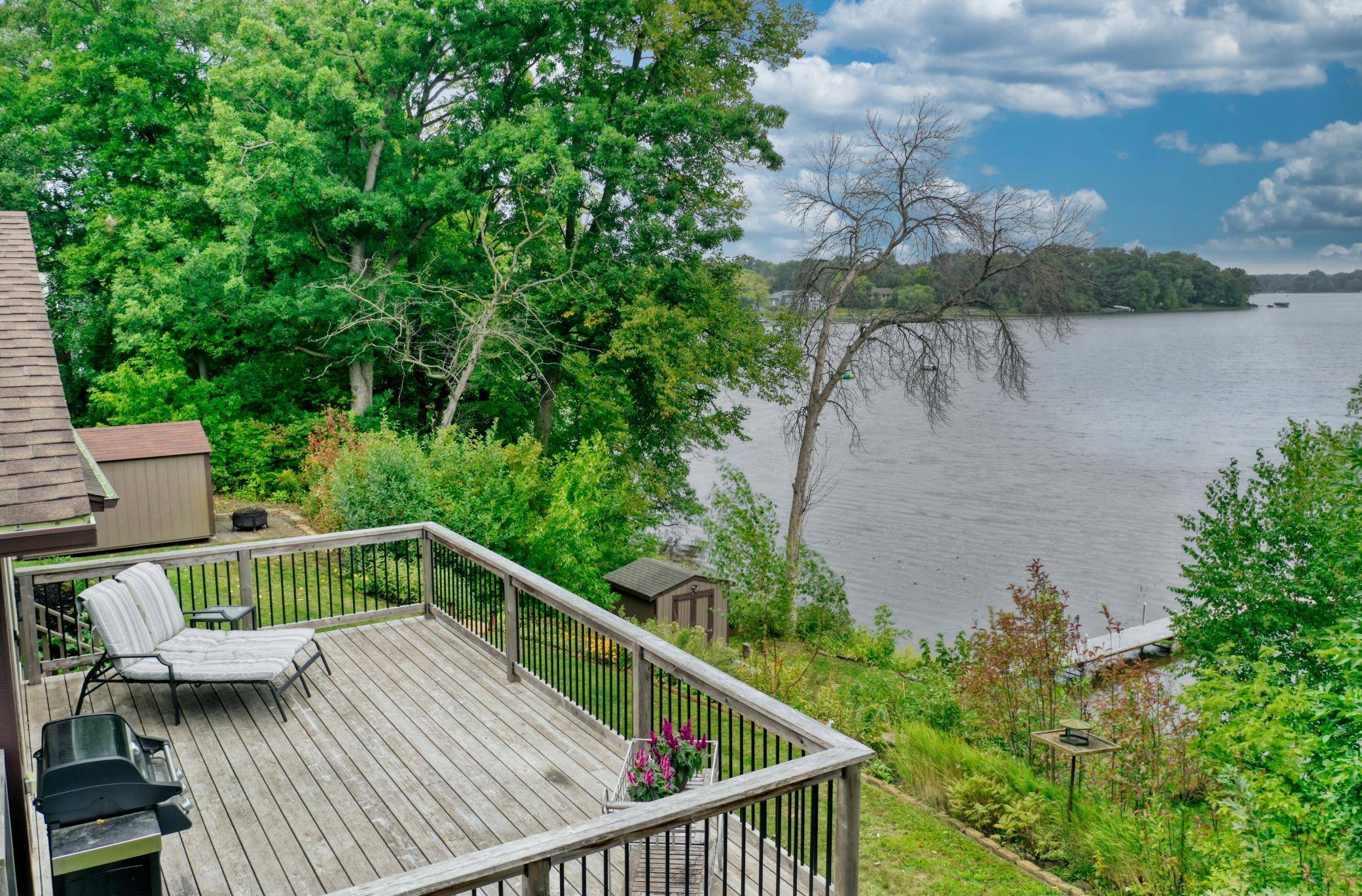 25253 W Comfort DR, Forest Lake, MN 55025
