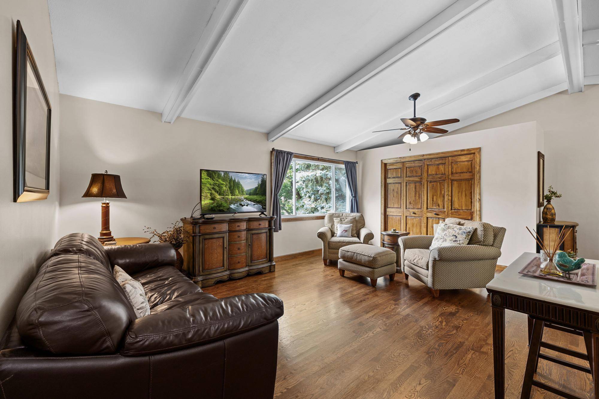 7835 Berkshire LN N, Maple Grove, MN 55311