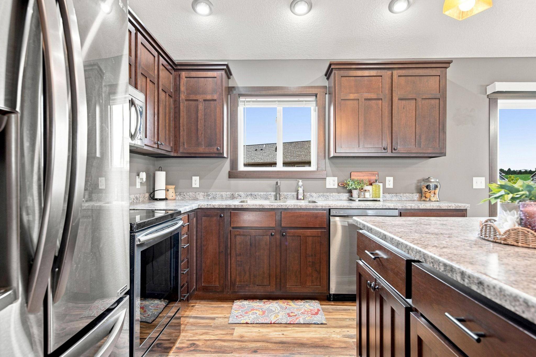 270 Prairie RD, New Richmond, WI 54017