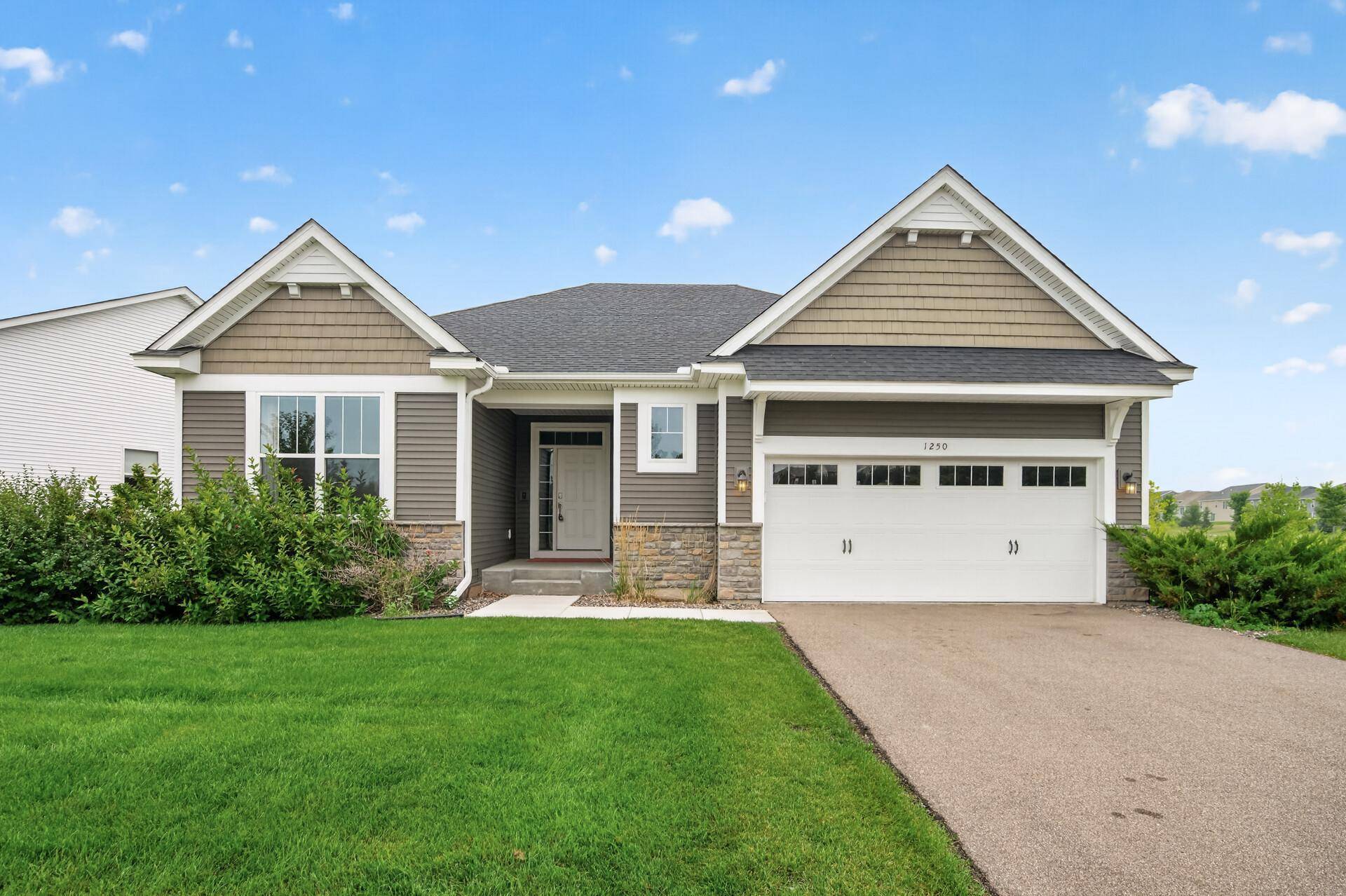 1250 Oak Tree CT, Carver, MN 55315