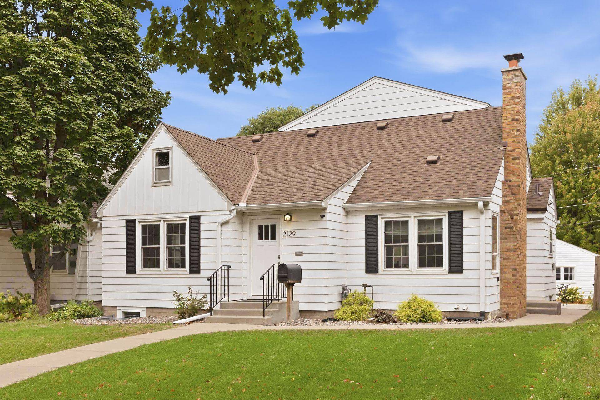 2129 Hartford AVE, Saint Paul, MN 55116