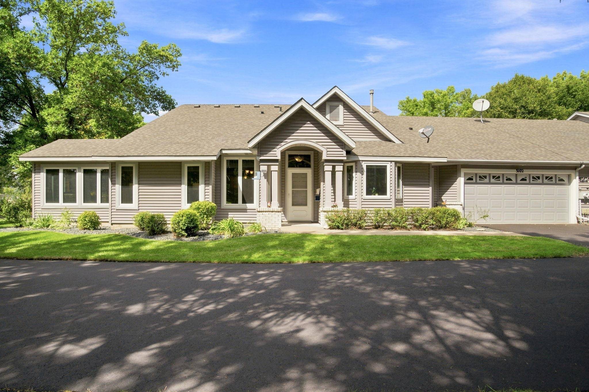 3102 Manitou DR, White Bear Lake, MN 55110