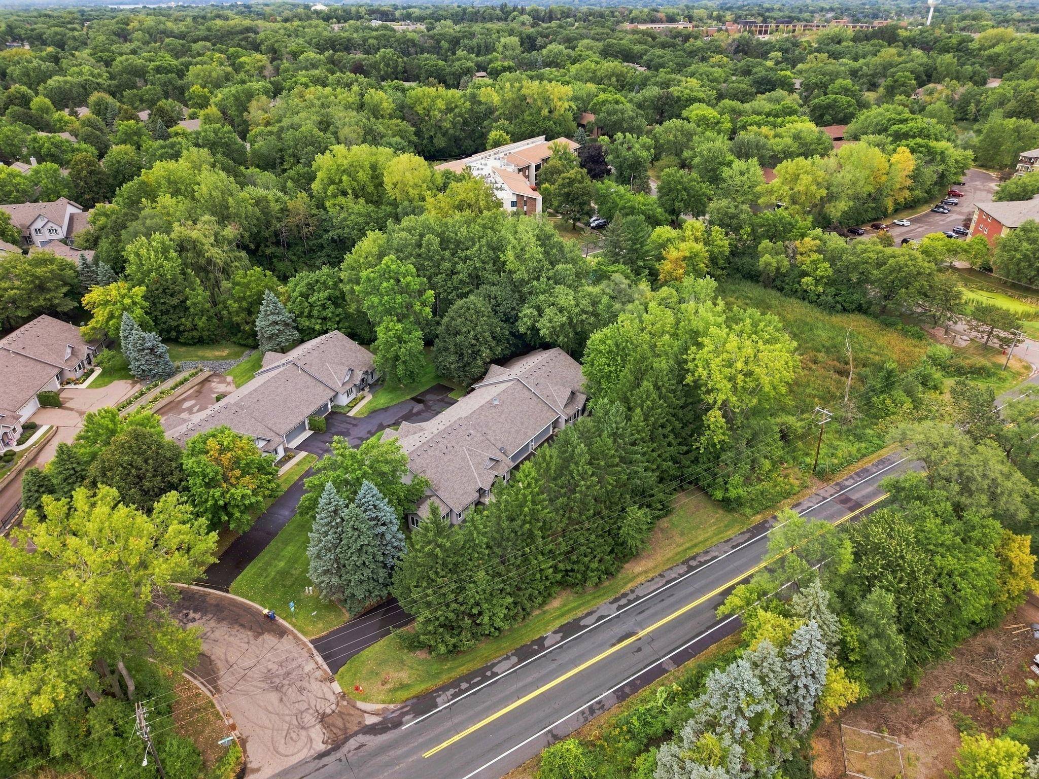 3102 Manitou DR, White Bear Lake, MN 55110
