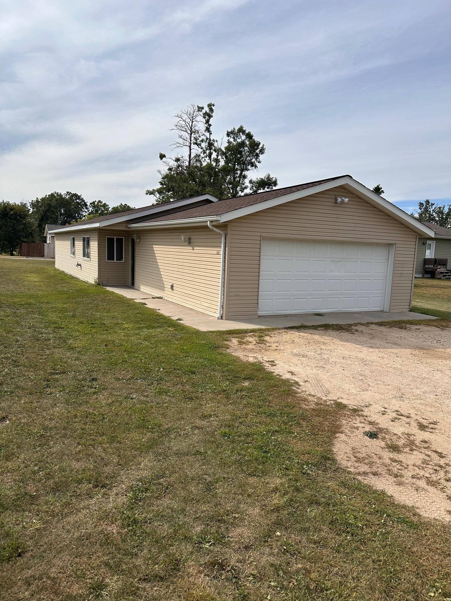 328 Gould AVE SE, Bemidji, MN 56601