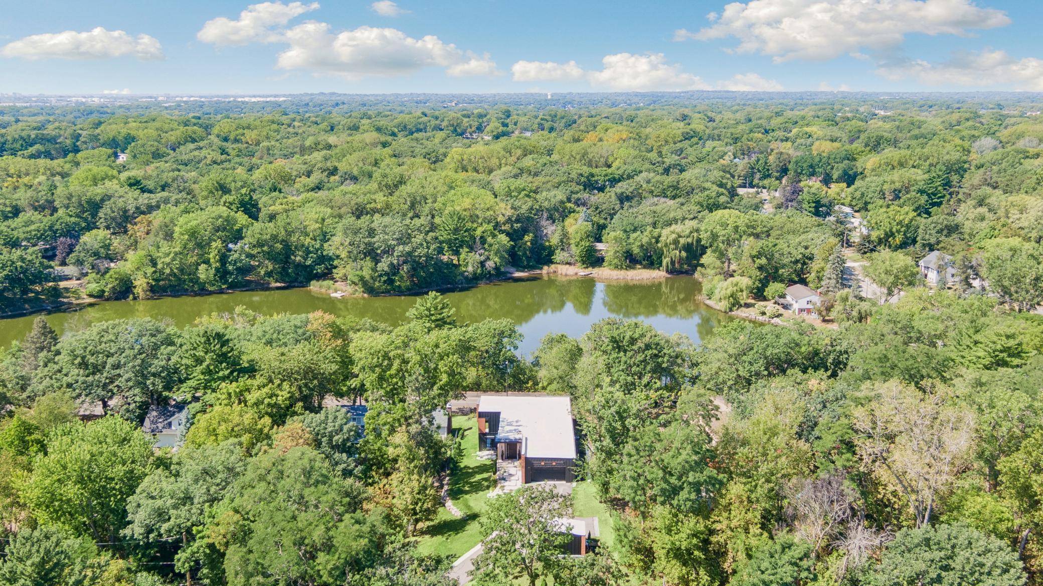 3318 W Owasso BLVD, Shoreview, MN 55126