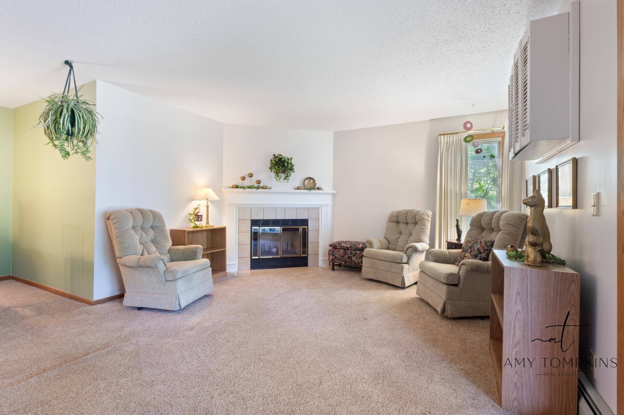 8025 Xerxes AVE S #112, Bloomington, MN 55431