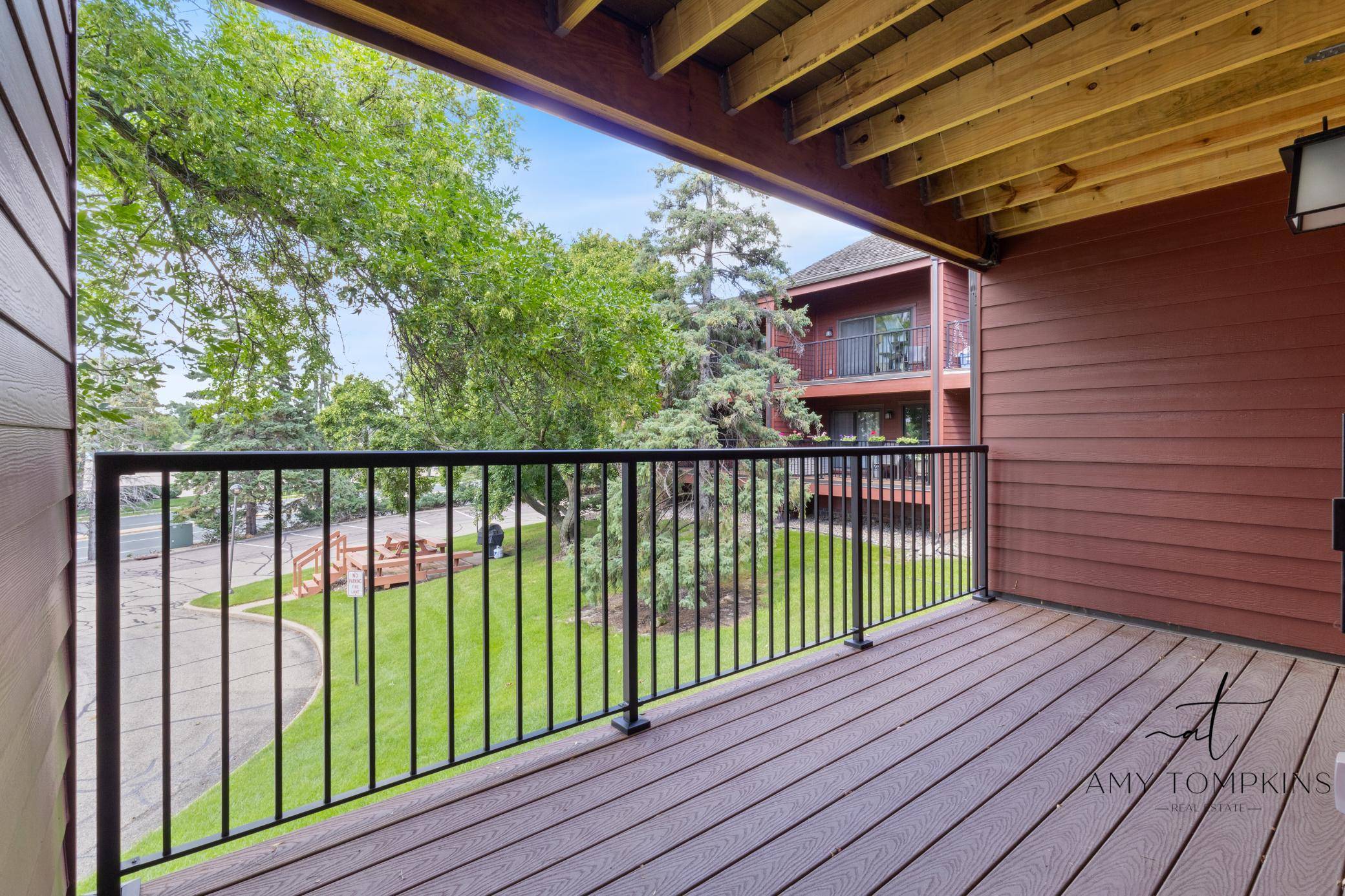 8025 Xerxes AVE S #112, Bloomington, MN 55431