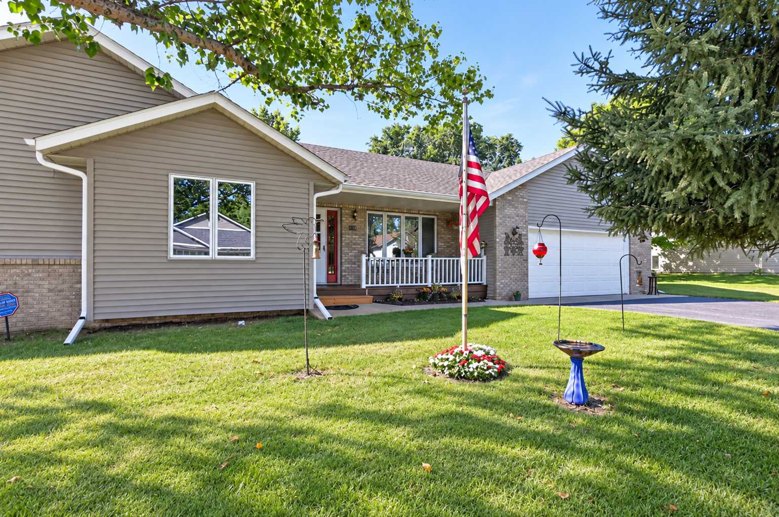 1108 Lochmist LN NW, Alexandria, MN 56308