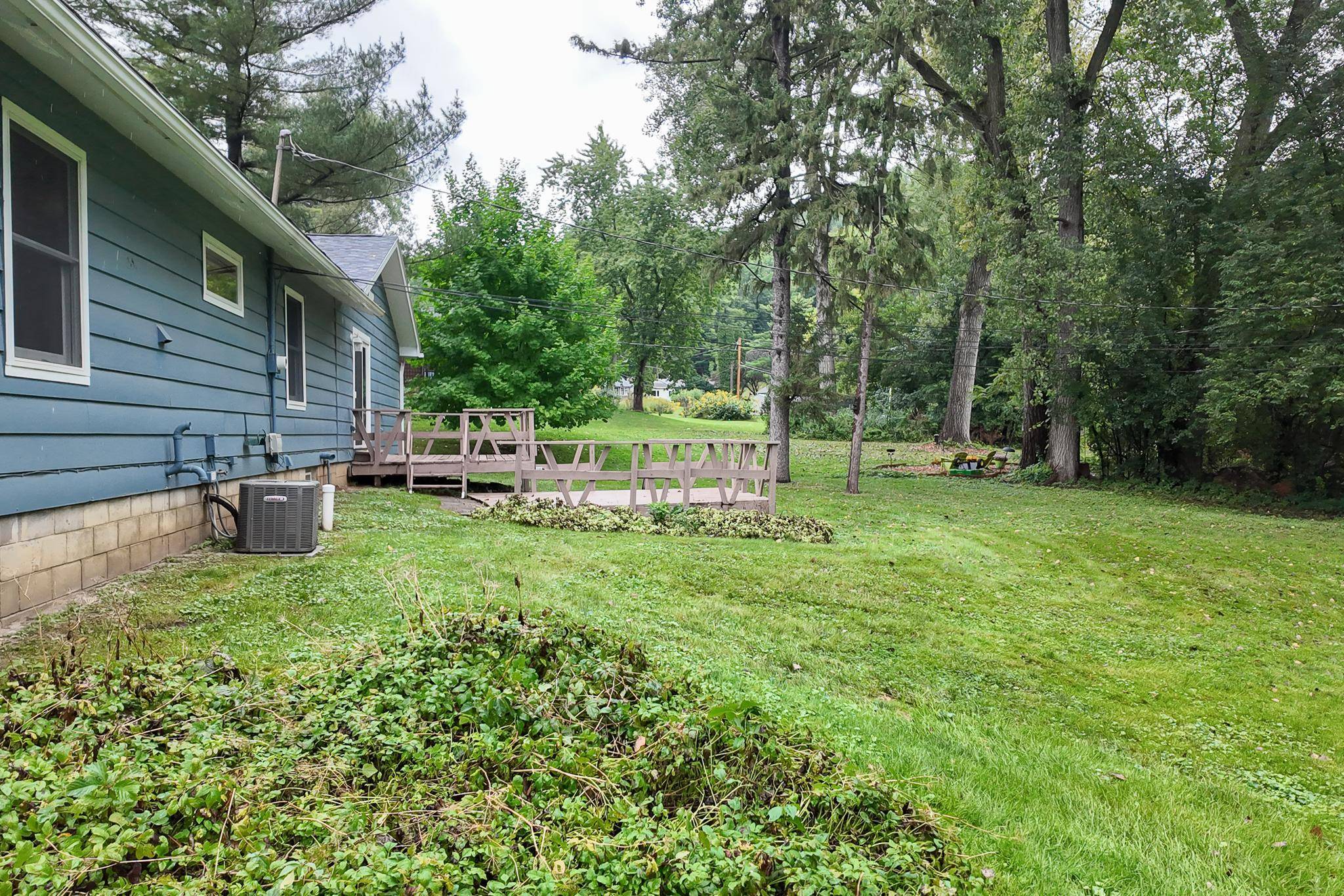 106 Glendale RD, Winona, MN 55987