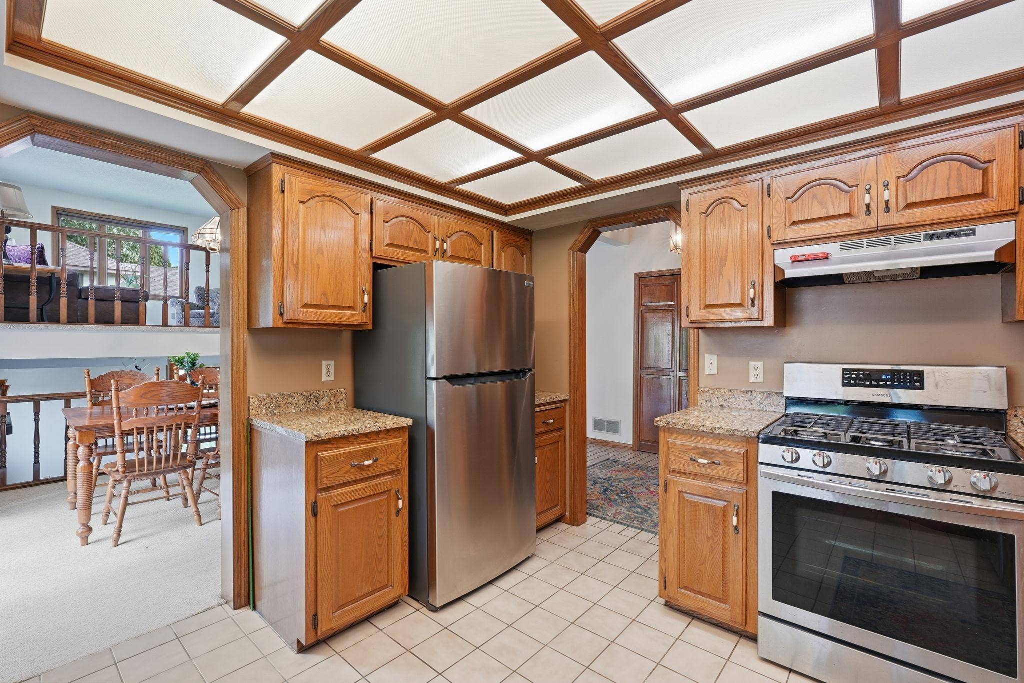 651 Allen AVE, Little Canada, MN 55117
