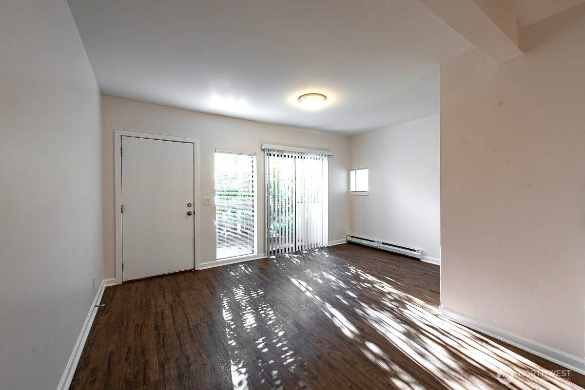 2312 E Denny Way, Seattle, WA 98122