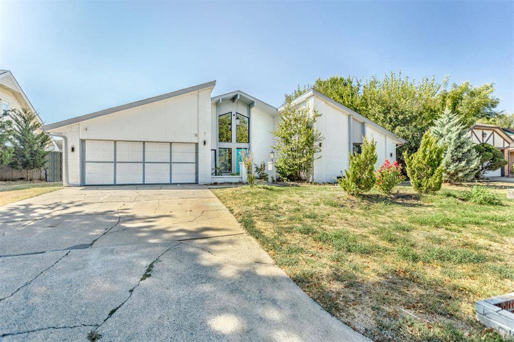 7318 NW 106th, Oklahoma City, OK 73162