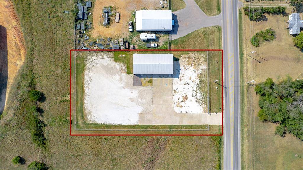 7811 N Kickapoo AVE, Shawnee, OK 74804
