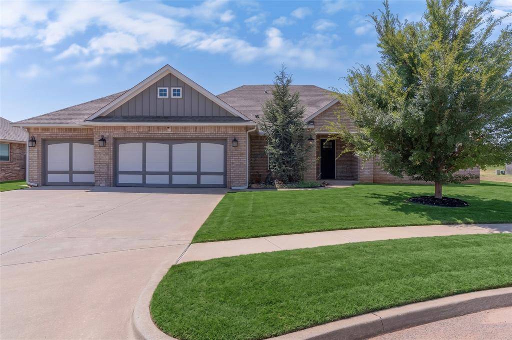 11216 SW 42nd CT, Mustang, OK 73064