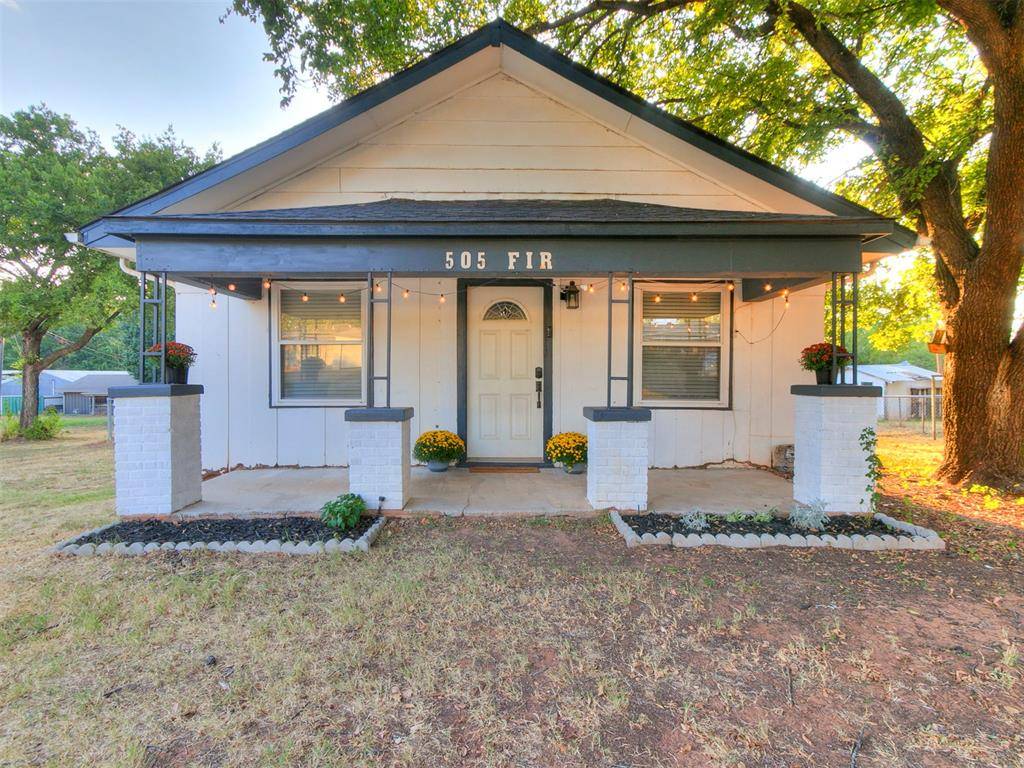 505 Fir ST, Wellston, OK 74881