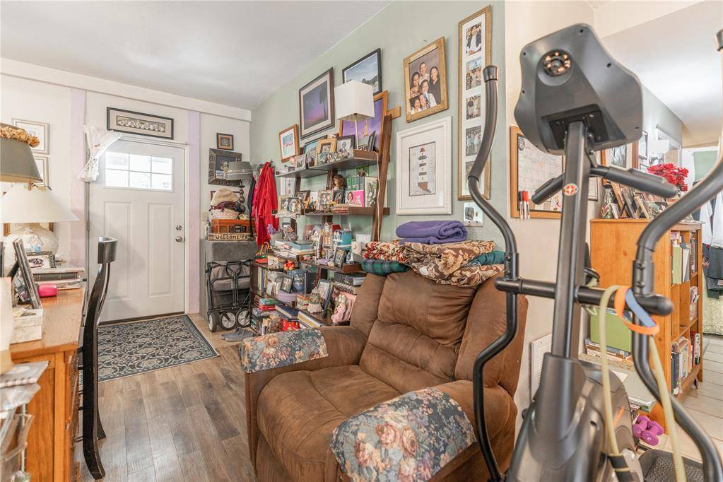 32383 Summerwood LN, Macomb, OK 74852