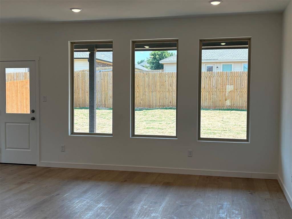 9001 SW 19th ST, Oklahoma City, OK 73128