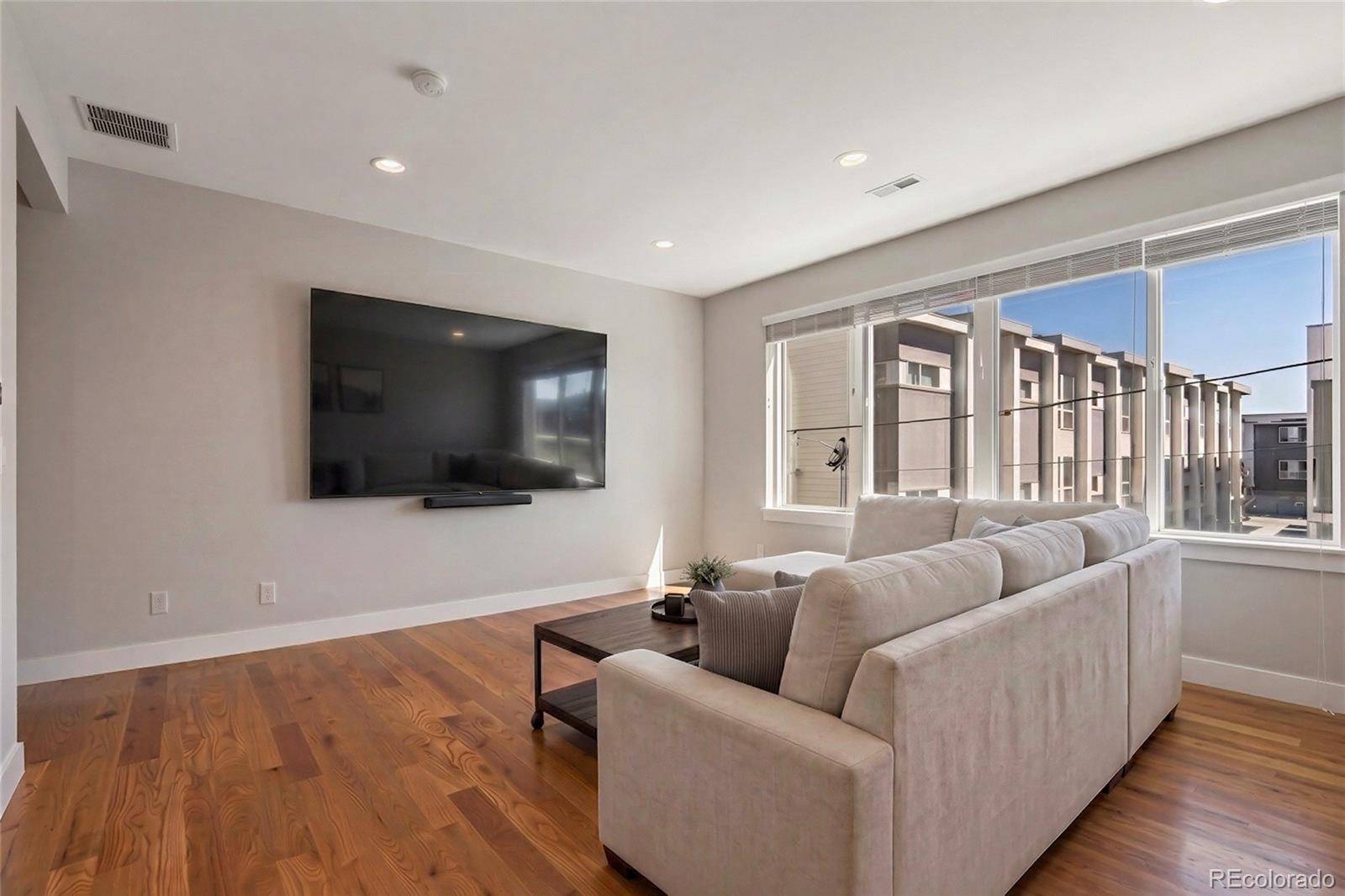3245 W 17th AVE #2, Denver, CO 80204