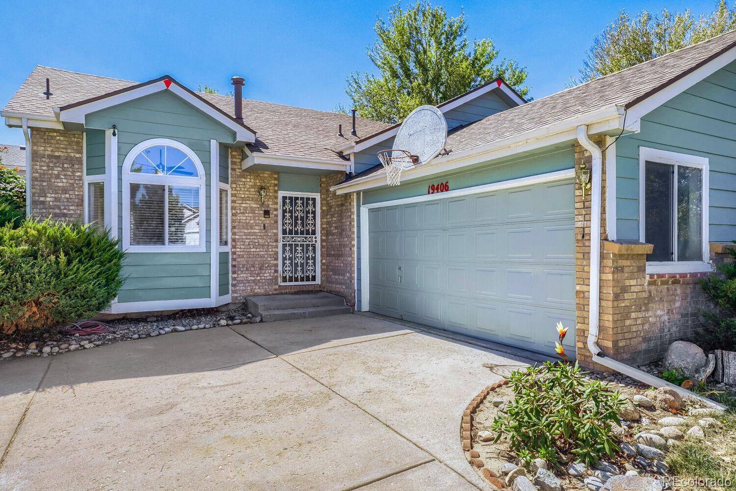 19406 E 45th AVE, Denver, CO 80249